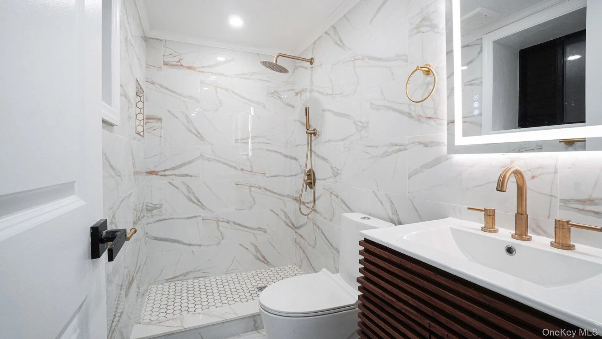 128 238th Street, New York, NY, 3 Bedrooms Bedrooms, 6 Rooms Rooms,2 BathroomsBathrooms,Residential,For Rent,238th,0,1035680 128 238th Street, New York, NY, 3 Bedrooms Bedrooms, 6 Rooms Rooms,2 BathroomsBathrooms,Residential,For Rent,238th,0,1035680