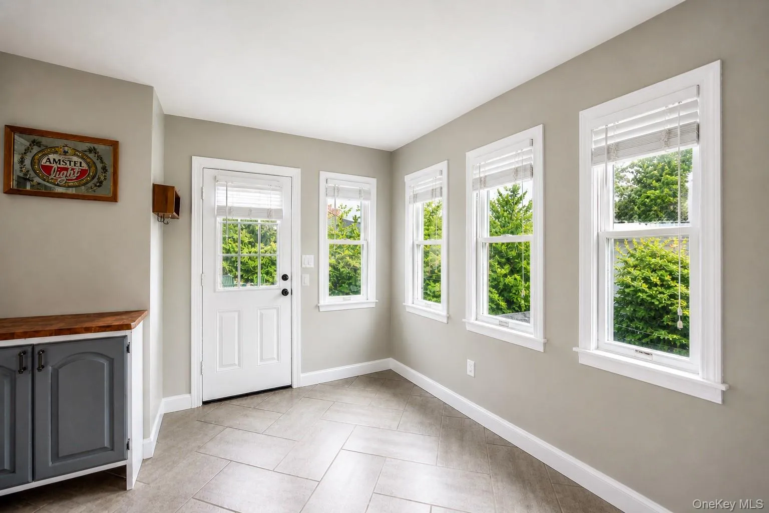 109 West Park Avenue, Orangetown, NY, 1 Bedroom Bedrooms, 3 Rooms Rooms,1 BathroomBathrooms,Residential Lease,For Rent,West Park,0,1035681 109 West Park Avenue, Orangetown, NY, 1 Bedroom Bedrooms, 3 Rooms Rooms,1 BathroomBathrooms,Residential Lease,For Rent,West Park,0,1035681