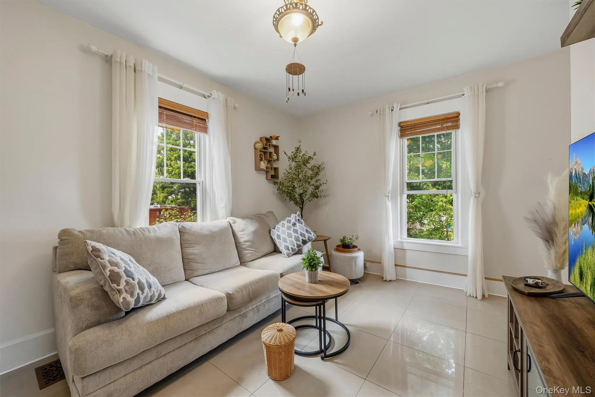 21 Harrison Street, Middletown, NY, 4 Bedrooms Bedrooms, 8 Rooms Rooms,1 BathroomBathrooms,Residential,For Rent,Harrison,0,1035684 21 Harrison Street, Middletown, NY, 4 Bedrooms Bedrooms, 8 Rooms Rooms,1 BathroomBathrooms,Residential,For Rent,Harrison,0,1035684