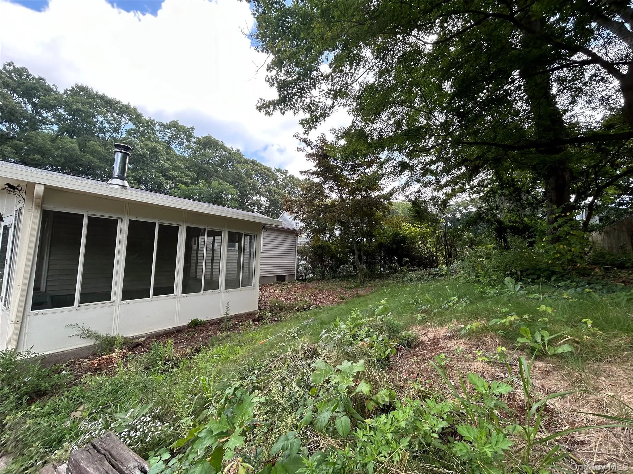 142 New York Avenue, Brookhaven, NY, 3 Bedrooms Bedrooms, 6 Rooms Rooms,1 BathroomBathrooms,Residential,For Rent,New York,0,1035687 142 New York Avenue, Brookhaven, NY, 3 Bedrooms Bedrooms, 6 Rooms Rooms,1 BathroomBathrooms,Residential,For Rent,New York,0,1035687