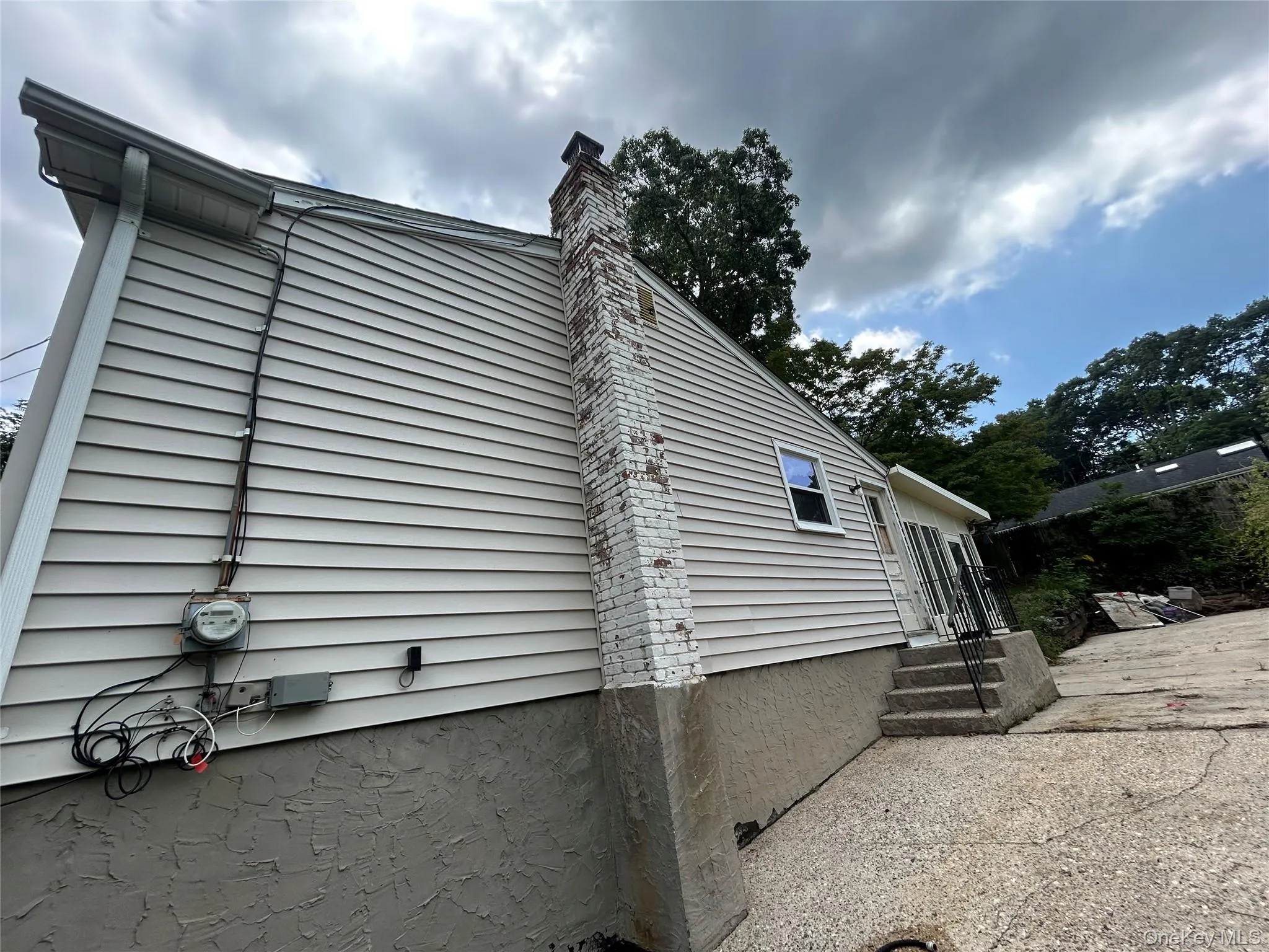 142 New York Avenue, Brookhaven, NY, 3 Bedrooms Bedrooms, 6 Rooms Rooms,1 BathroomBathrooms,Residential,For Rent,New York,0,1035687 142 New York Avenue, Brookhaven, NY, 3 Bedrooms Bedrooms, 6 Rooms Rooms,1 BathroomBathrooms,Residential,For Rent,New York,0,1035687
