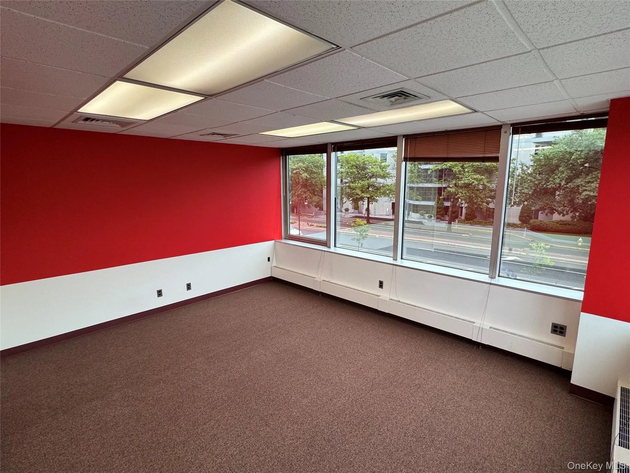 111 Great Neck Road, North Hempstead, NY, ,Commercial Lease,For Rent,Great Neck,0,1035689 111 Great Neck Road, North Hempstead, NY, ,Commercial Lease,For Rent,Great Neck,0,1035689