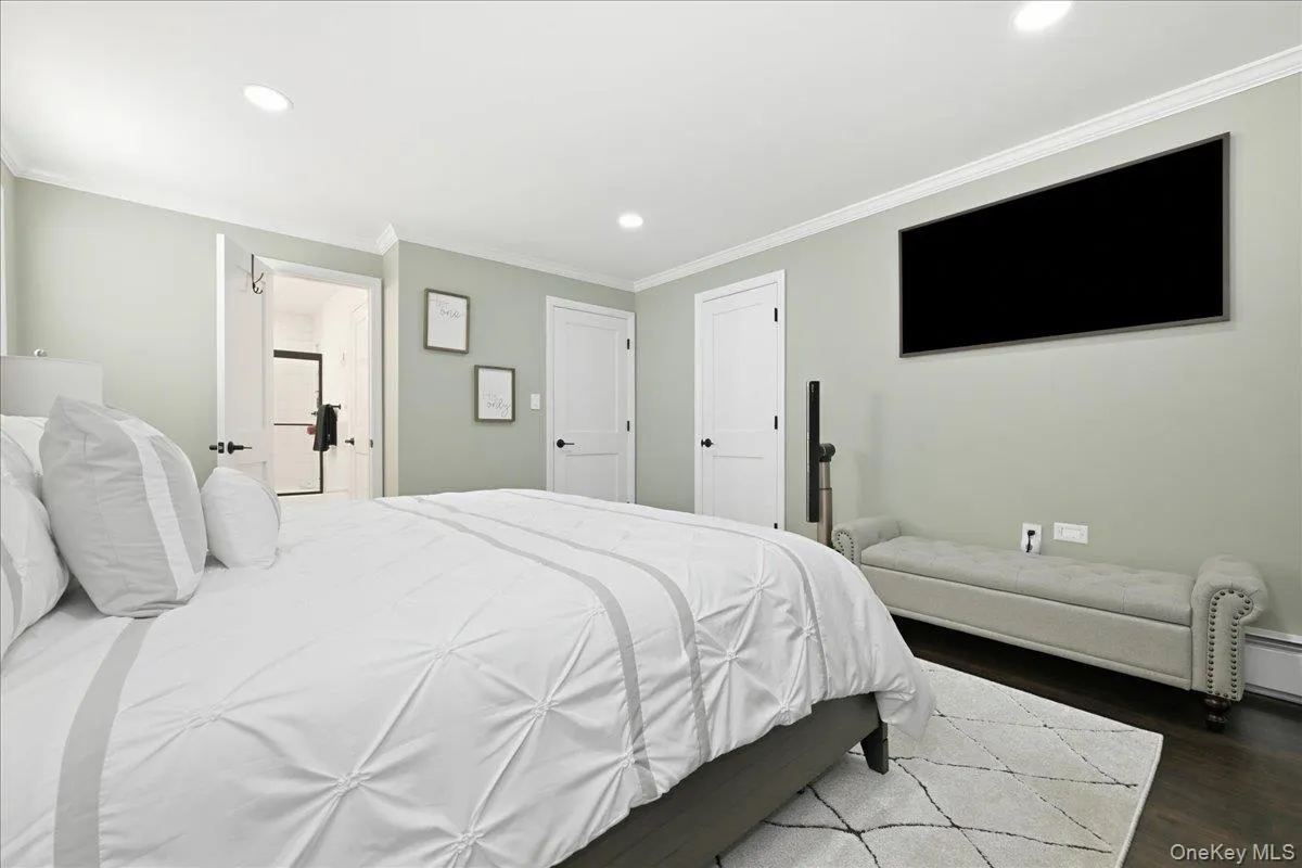 23 Needle Lane, Hempstead, NY, 4 Bedrooms Bedrooms, 8 Rooms Rooms,2 BathroomsBathrooms,Residential,For Rent,Needle,0,1035690 23 Needle Lane, Hempstead, NY, 4 Bedrooms Bedrooms, 8 Rooms Rooms,2 BathroomsBathrooms,Residential,For Rent,Needle,0,1035690