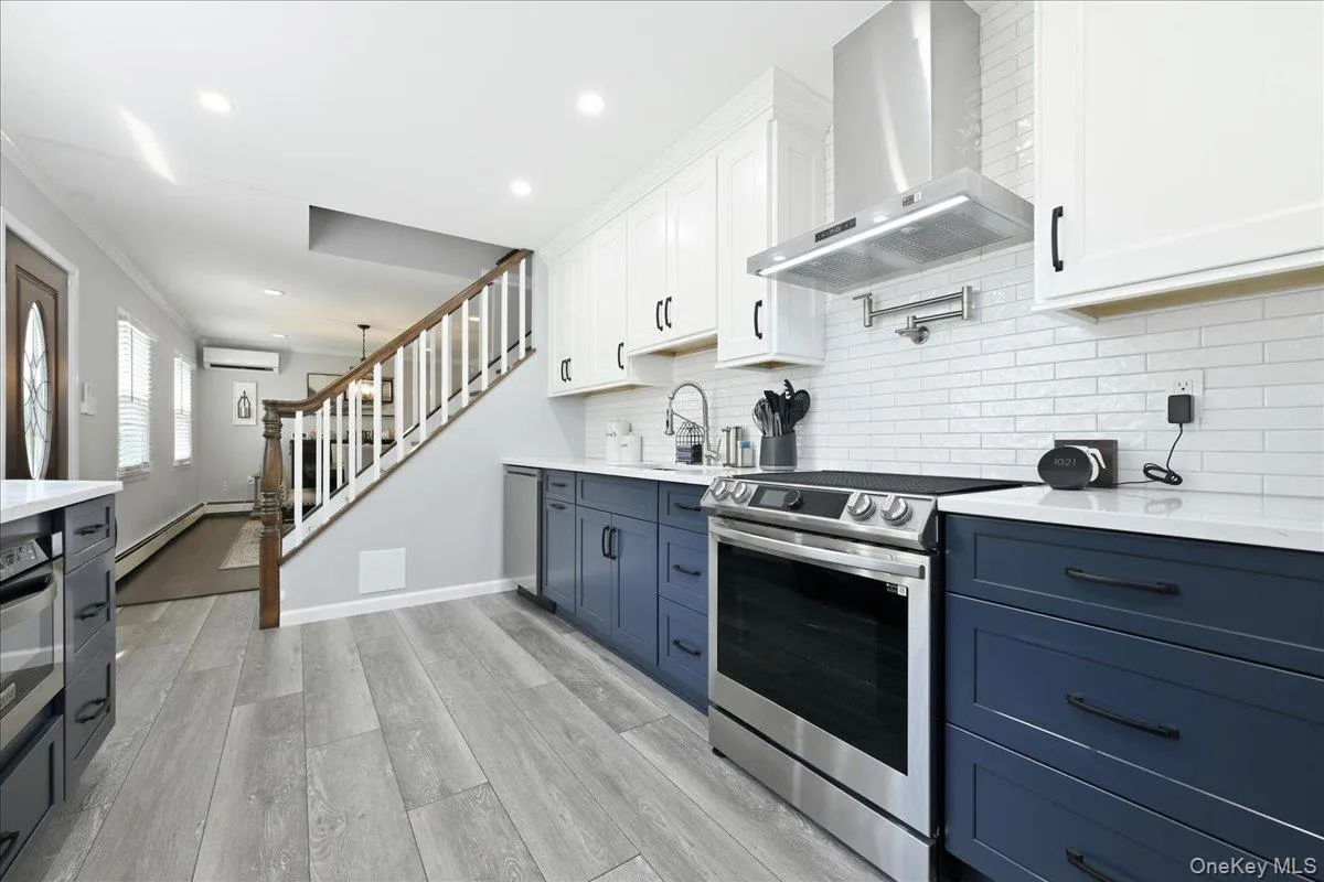 23 Needle Lane, Hempstead, NY, 4 Bedrooms Bedrooms, 8 Rooms Rooms,2 BathroomsBathrooms,Residential,For Rent,Needle,0,1035690 23 Needle Lane, Hempstead, NY, 4 Bedrooms Bedrooms, 8 Rooms Rooms,2 BathroomsBathrooms,Residential,For Rent,Needle,0,1035690