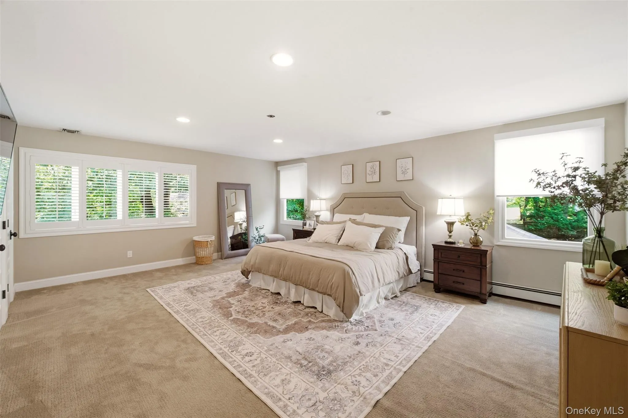 8 Clayton Drive, Huntington, NY, 5 Bedrooms Bedrooms, 11 Rooms Rooms,3 BathroomsBathrooms,Residential,For Rent,Clayton,0,1035693 8 Clayton Drive, Huntington, NY, 5 Bedrooms Bedrooms, 11 Rooms Rooms,3 BathroomsBathrooms,Residential,For Rent,Clayton,0,1035693