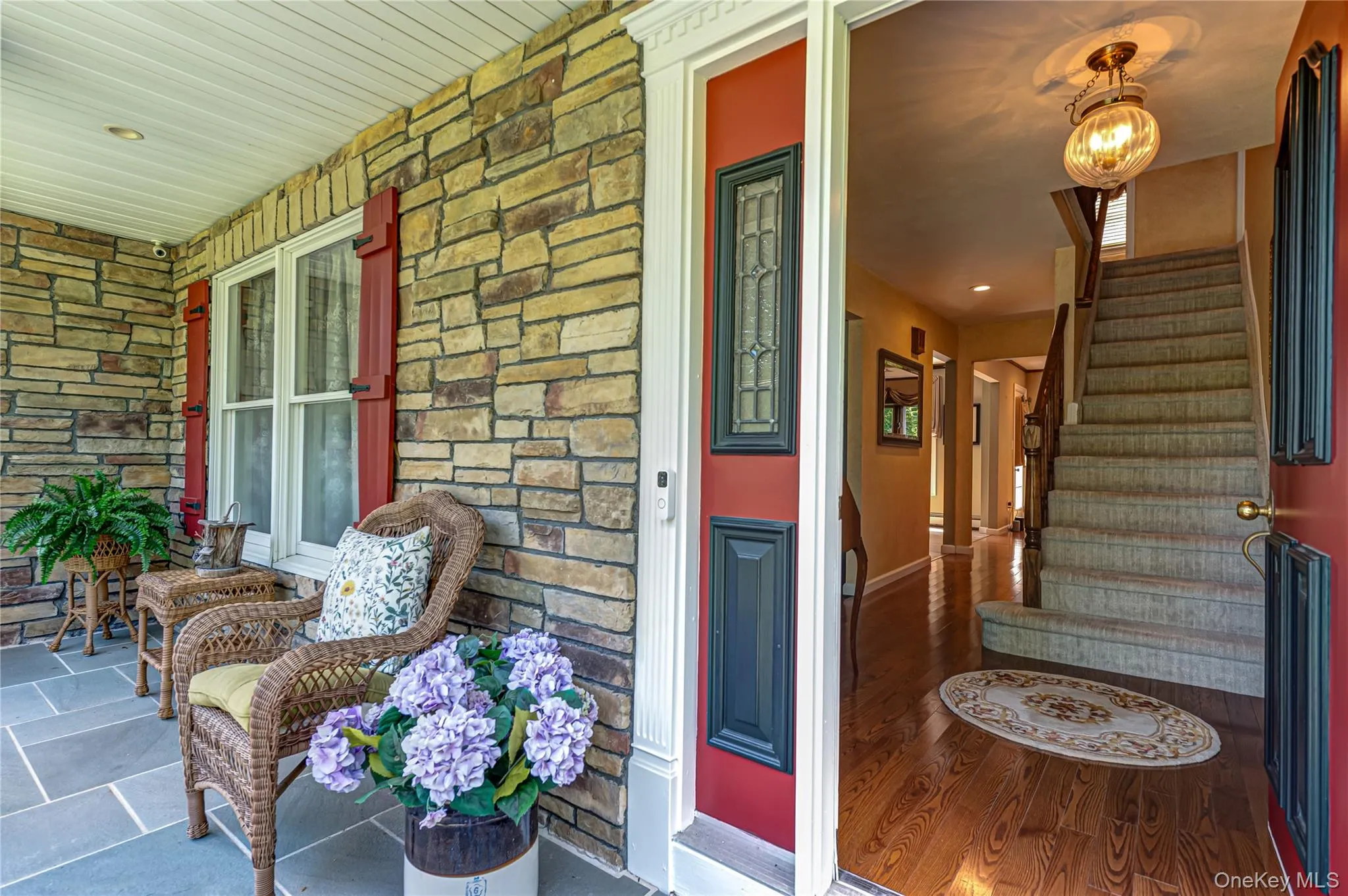 14 Breeze Hill Road, Huntington, NY, 4 Bedrooms Bedrooms, 8 Rooms Rooms,3 BathroomsBathrooms,Residential,For Rent,Breeze Hill,0,1035695 14 Breeze Hill Road, Huntington, NY, 4 Bedrooms Bedrooms, 8 Rooms Rooms,3 BathroomsBathrooms,Residential,For Rent,Breeze Hill,0,1035695