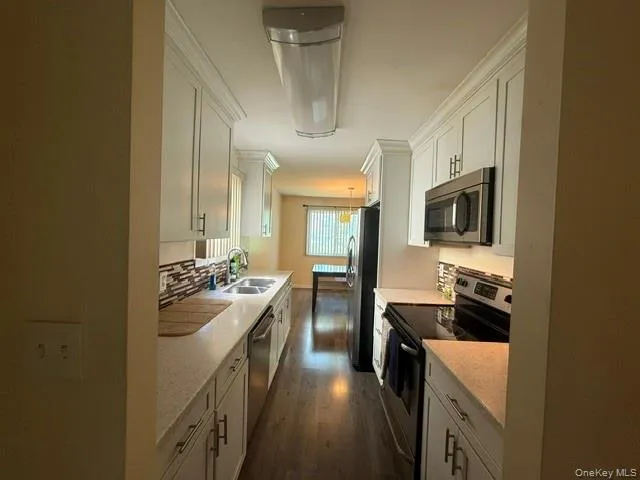 21 Village Park Drive, Fishkill, NY, 1 Bedroom Bedrooms, 4 Rooms Rooms,1 BathroomBathrooms,Residential Lease,For Rent,Village Park,0,1035697 21 Village Park Drive, Fishkill, NY, 1 Bedroom Bedrooms, 4 Rooms Rooms,1 BathroomBathrooms,Residential Lease,For Rent,Village Park,0,1035697