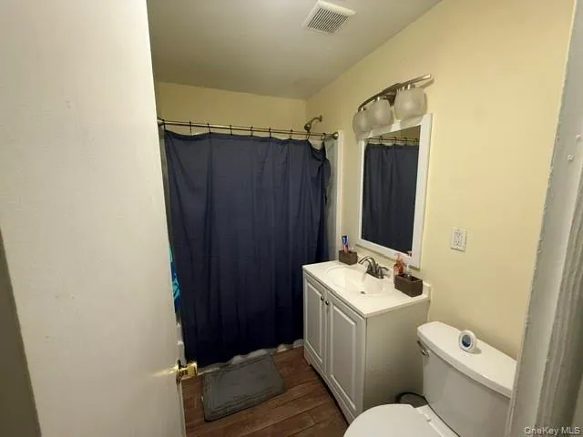21 Village Park Drive, Fishkill, NY, 1 Bedroom Bedrooms, 4 Rooms Rooms,1 BathroomBathrooms,Residential Lease,For Rent,Village Park,0,1035697 21 Village Park Drive, Fishkill, NY, 1 Bedroom Bedrooms, 4 Rooms Rooms,1 BathroomBathrooms,Residential Lease,For Rent,Village Park,0,1035697