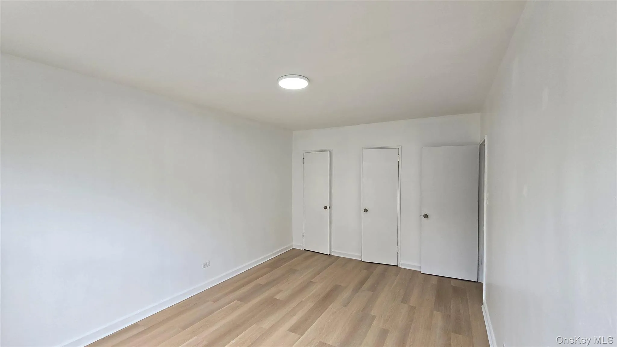 141-60 84th Road, New York, NY, 2 Bedrooms Bedrooms, 4 Rooms Rooms,1 BathroomBathrooms,Residential Lease,For Rent,84th,0,1035698 141-60 84th Road, New York, NY, 2 Bedrooms Bedrooms, 4 Rooms Rooms,1 BathroomBathrooms,Residential Lease,For Rent,84th,0,1035698