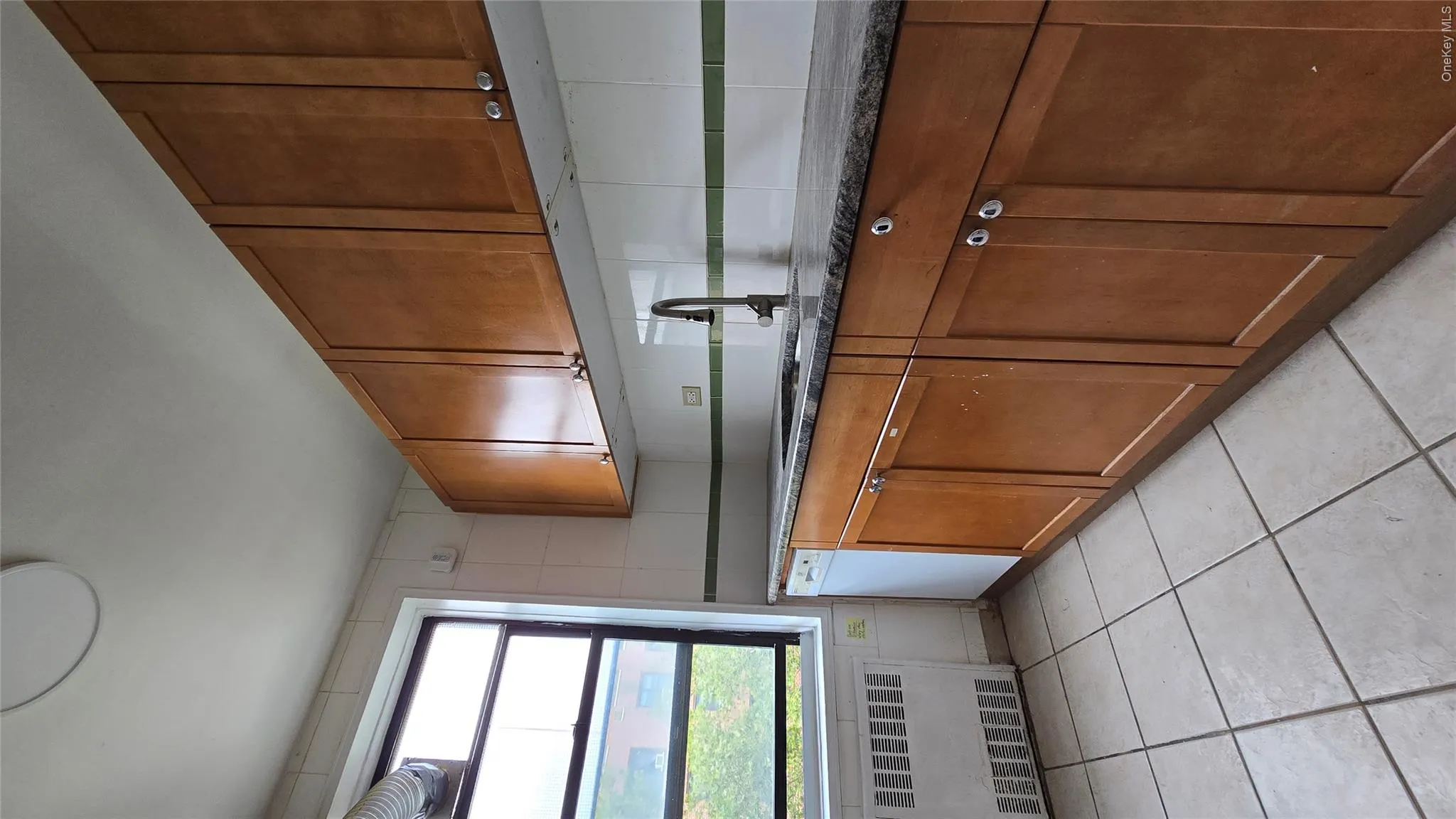 141-60 84th Road, New York, NY, 2 Bedrooms Bedrooms, 4 Rooms Rooms,1 BathroomBathrooms,Residential Lease,For Rent,84th,0,1035698 141-60 84th Road, New York, NY, 2 Bedrooms Bedrooms, 4 Rooms Rooms,1 BathroomBathrooms,Residential Lease,For Rent,84th,0,1035698
