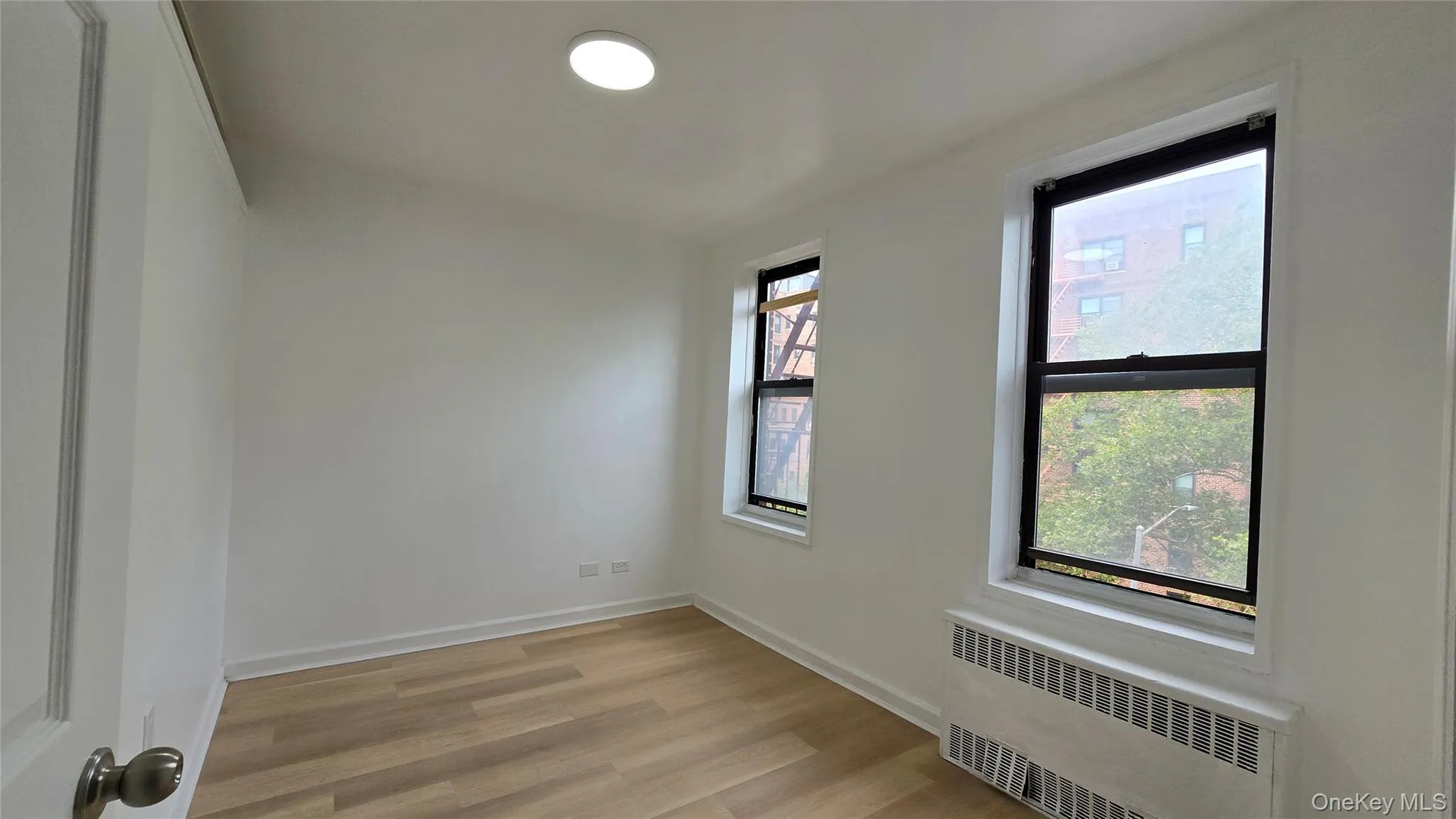 141-60 84th Road, New York, NY, 2 Bedrooms Bedrooms, 4 Rooms Rooms,1 BathroomBathrooms,Residential Lease,For Rent,84th,0,1035698 141-60 84th Road, New York, NY, 2 Bedrooms Bedrooms, 4 Rooms Rooms,1 BathroomBathrooms,Residential Lease,For Rent,84th,0,1035698
