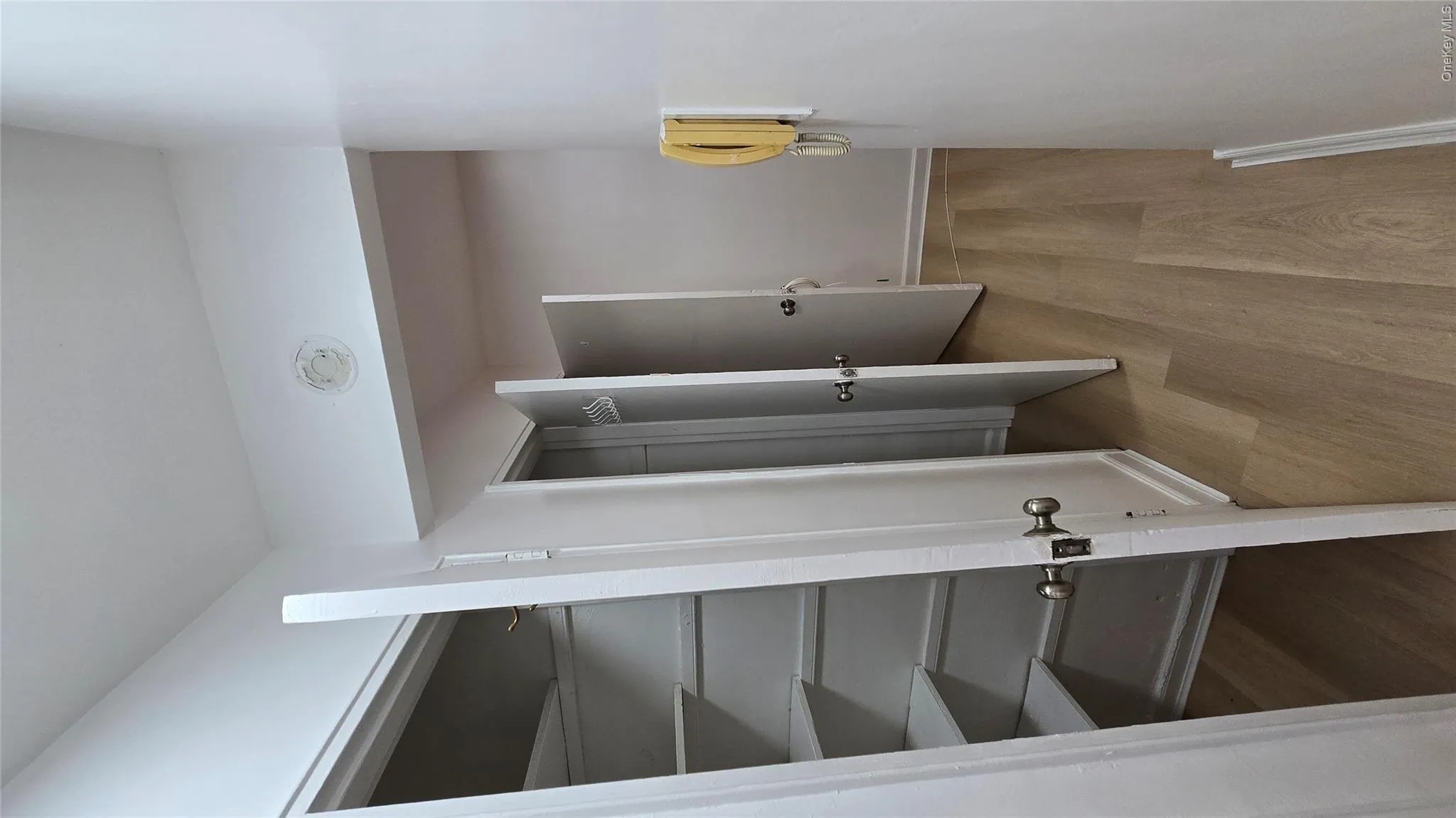 141-60 84th Road, New York, NY, 2 Bedrooms Bedrooms, 4 Rooms Rooms,1 BathroomBathrooms,Residential Lease,For Rent,84th,0,1035698 141-60 84th Road, New York, NY, 2 Bedrooms Bedrooms, 4 Rooms Rooms,1 BathroomBathrooms,Residential Lease,For Rent,84th,0,1035698