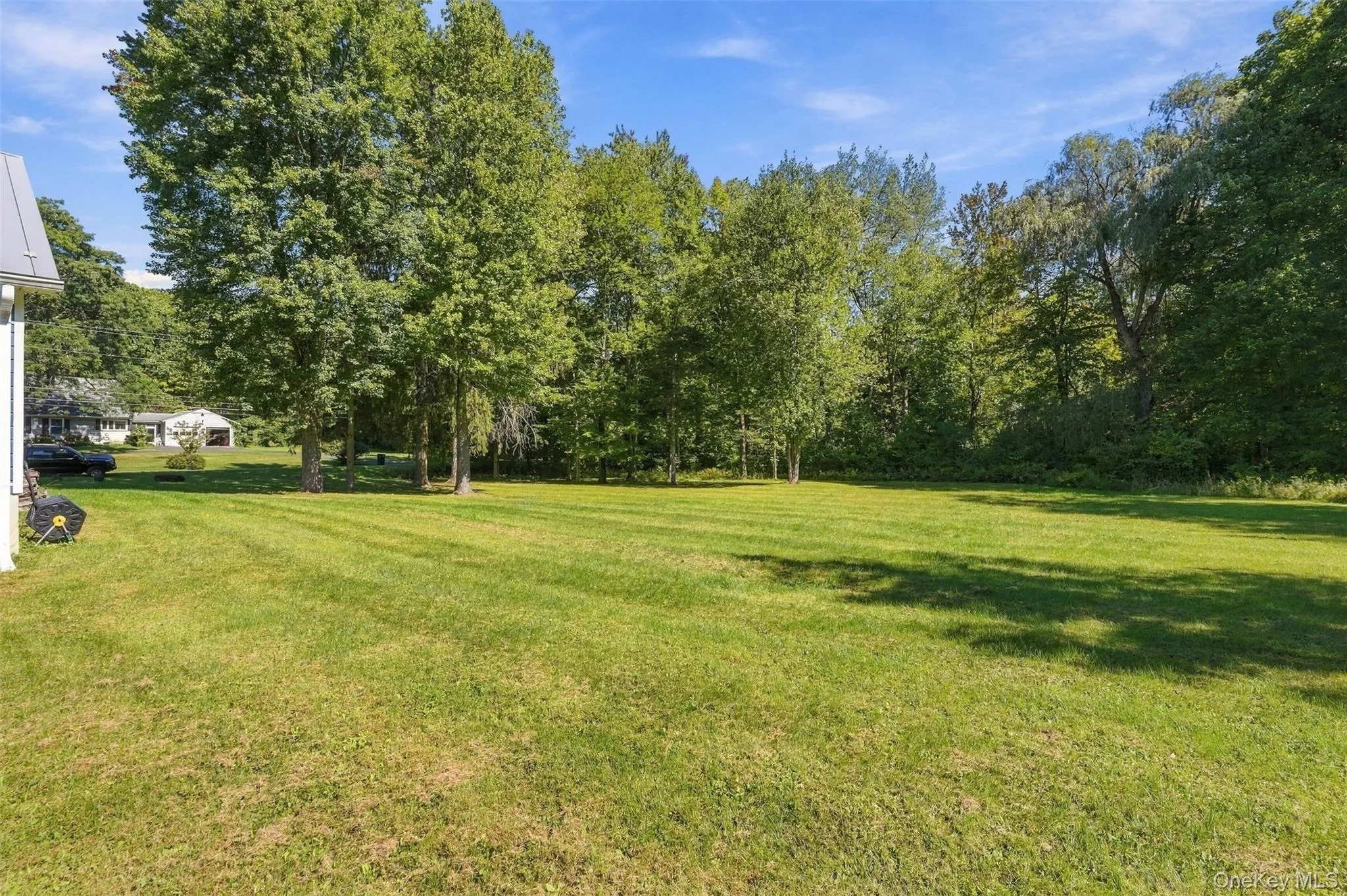 Lovely acreage Lovely acreage