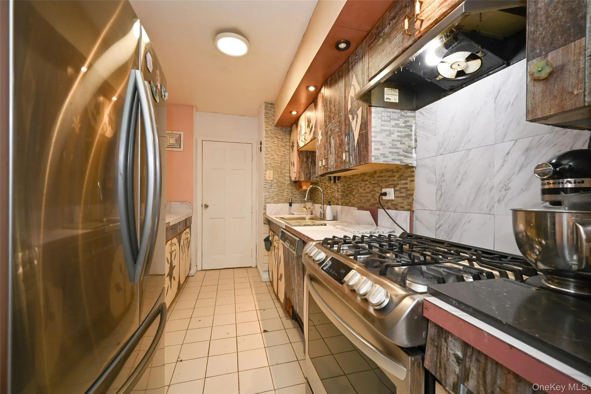 85-15 Main Street, New York, NY, 3 Bedrooms Bedrooms, 6 Rooms Rooms,2 BathroomsBathrooms,Residential,For Rent,Main,0,1035700 85-15 Main Street, New York, NY, 3 Bedrooms Bedrooms, 6 Rooms Rooms,2 BathroomsBathrooms,Residential,For Rent,Main,0,1035700