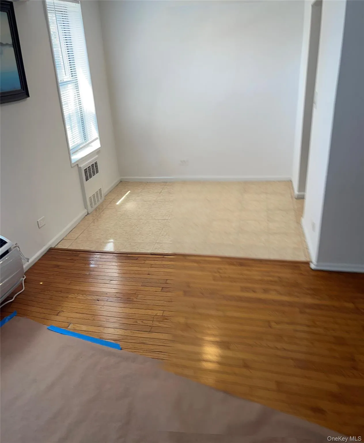 170-06 88th Avenue, New York, NY, 2 Bedrooms Bedrooms, 6 Rooms Rooms,1 BathroomBathrooms,Residential Lease,For Rent,88th,0,1035705 170-06 88th Avenue, New York, NY, 2 Bedrooms Bedrooms, 6 Rooms Rooms,1 BathroomBathrooms,Residential Lease,For Rent,88th,0,1035705
