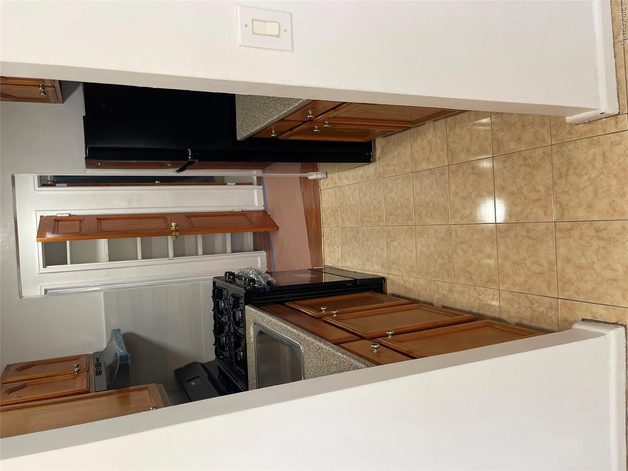 170-06 88th Avenue, New York, NY, 2 Bedrooms Bedrooms, 6 Rooms Rooms,1 BathroomBathrooms,Residential Lease,For Rent,88th,0,1035705 170-06 88th Avenue, New York, NY, 2 Bedrooms Bedrooms, 6 Rooms Rooms,1 BathroomBathrooms,Residential Lease,For Rent,88th,0,1035705