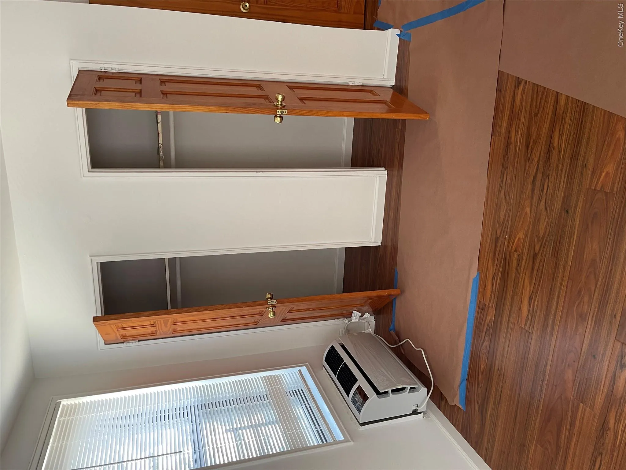 170-06 88th Avenue, New York, NY, 2 Bedrooms Bedrooms, 6 Rooms Rooms,1 BathroomBathrooms,Residential Lease,For Rent,88th,0,1035705 170-06 88th Avenue, New York, NY, 2 Bedrooms Bedrooms, 6 Rooms Rooms,1 BathroomBathrooms,Residential Lease,For Rent,88th,0,1035705