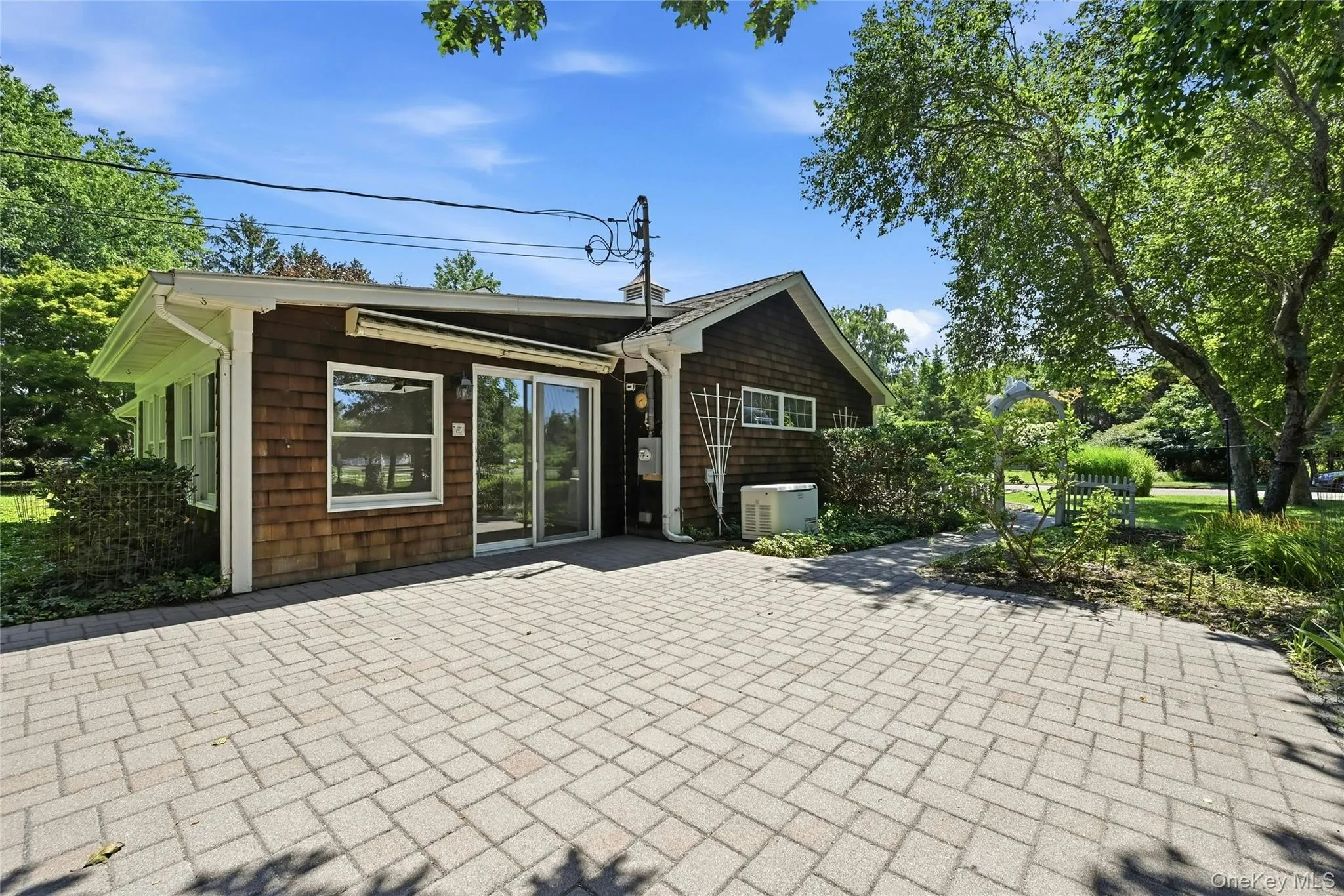395 Uhl Lane, Southold, NY, 2 Bedrooms Bedrooms, 6 Rooms Rooms,2 BathroomsBathrooms,Residential,For Rent,Uhl,0,1035706 395 Uhl Lane, Southold, NY, 2 Bedrooms Bedrooms, 6 Rooms Rooms,2 BathroomsBathrooms,Residential,For Rent,Uhl,0,1035706