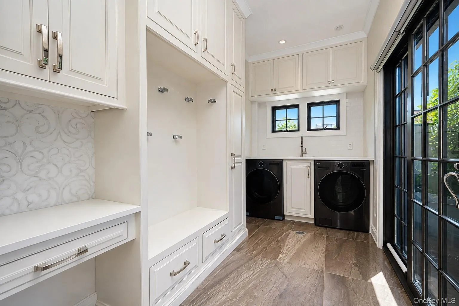 28 Durges Street, New York, NY, 4 Bedrooms Bedrooms, 11 Rooms Rooms,3 BathroomsBathrooms,Residential,For Rent,Durges,0,1035710 28 Durges Street, New York, NY, 4 Bedrooms Bedrooms, 11 Rooms Rooms,3 BathroomsBathrooms,Residential,For Rent,Durges,0,1035710