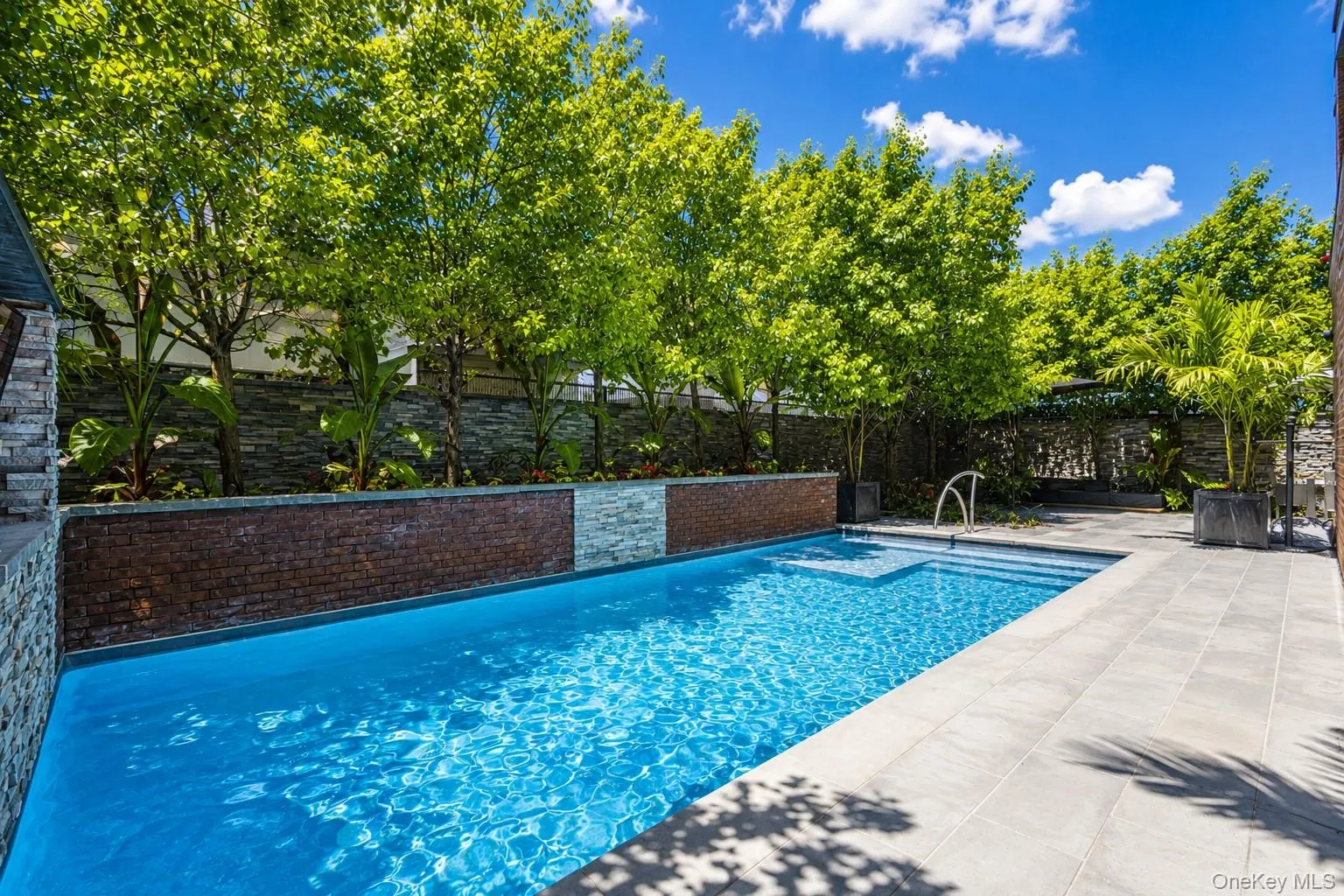 28 Durges Street, New York, NY, 4 Bedrooms Bedrooms, 11 Rooms Rooms,3 BathroomsBathrooms,Residential,For Rent,Durges,0,1035710 28 Durges Street, New York, NY, 4 Bedrooms Bedrooms, 11 Rooms Rooms,3 BathroomsBathrooms,Residential,For Rent,Durges,0,1035710