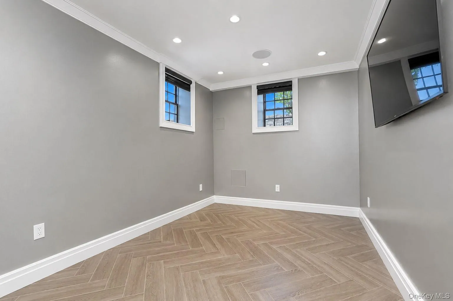 28 Durges Street, New York, NY, 4 Bedrooms Bedrooms, 11 Rooms Rooms,3 BathroomsBathrooms,Residential,For Rent,Durges,0,1035710 28 Durges Street, New York, NY, 4 Bedrooms Bedrooms, 11 Rooms Rooms,3 BathroomsBathrooms,Residential,For Rent,Durges,0,1035710