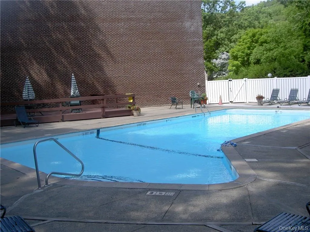 352 Greeley Avenue, New Castle, NY, 1 Bedroom Bedrooms, 4 Rooms Rooms,1 BathroomBathrooms,Residential Lease,For Rent,Greeley,0,1035715 352 Greeley Avenue, New Castle, NY, 1 Bedroom Bedrooms, 4 Rooms Rooms,1 BathroomBathrooms,Residential Lease,For Rent,Greeley,0,1035715