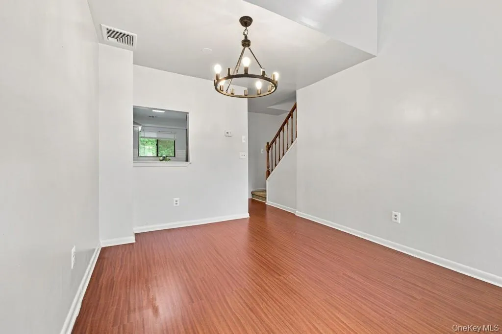 352 Greeley Avenue, New Castle, NY, 1 Bedroom Bedrooms, 4 Rooms Rooms,1 BathroomBathrooms,Residential Lease,For Rent,Greeley,0,1035715 352 Greeley Avenue, New Castle, NY, 1 Bedroom Bedrooms, 4 Rooms Rooms,1 BathroomBathrooms,Residential Lease,For Rent,Greeley,0,1035715