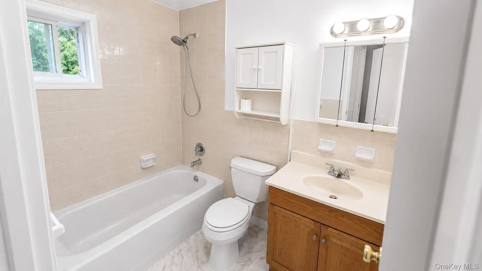 5 Fishkill Glen Drive, Fishkill, NY, 1 Bedroom Bedrooms, 3 Rooms Rooms,1 BathroomBathrooms,Residential Lease,For Rent,Fishkill Glen,0,1035718 5 Fishkill Glen Drive, Fishkill, NY, 1 Bedroom Bedrooms, 3 Rooms Rooms,1 BathroomBathrooms,Residential Lease,For Rent,Fishkill Glen,0,1035718