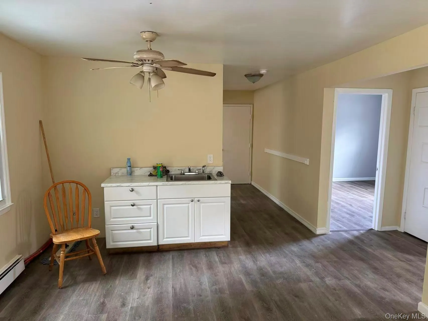 20 Westfield Road, Brookhaven, NY, 5 Bedrooms Bedrooms, 11 Rooms Rooms,2 BathroomsBathrooms,Residential Lease,For Rent,Westfield,0,1035719 20 Westfield Road, Brookhaven, NY, 5 Bedrooms Bedrooms, 11 Rooms Rooms,2 BathroomsBathrooms,Residential Lease,For Rent,Westfield,0,1035719