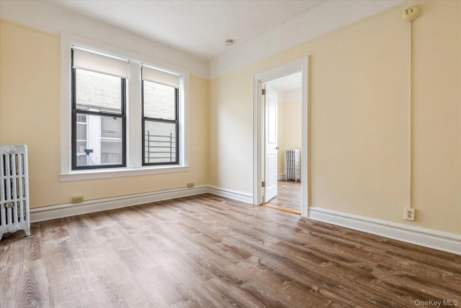 71-06 Grand Avenue, New York, NY, 1 Bedroom Bedrooms, 3 Rooms Rooms,1 BathroomBathrooms,Residential Lease,For Rent,Grand,0,1035720 71-06 Grand Avenue, New York, NY, 1 Bedroom Bedrooms, 3 Rooms Rooms,1 BathroomBathrooms,Residential Lease,For Rent,Grand,0,1035720