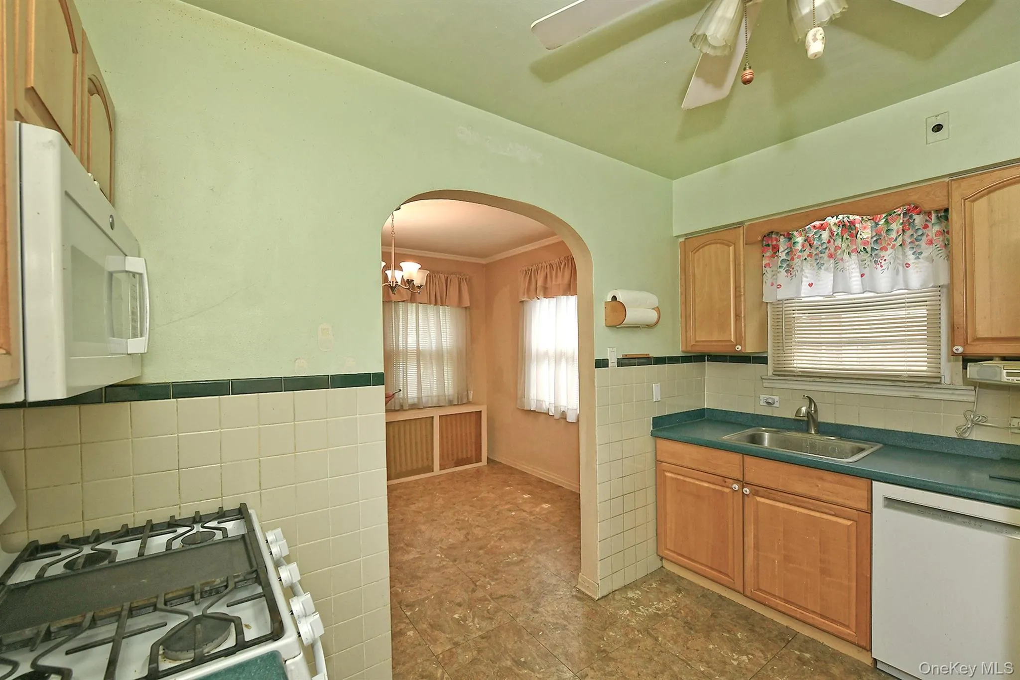 5832 219th Street, New York, NY, 4 Bedrooms Bedrooms, 7 Rooms Rooms,2 BathroomsBathrooms,Residential,For Rent,219th,0,1035721 5832 219th Street, New York, NY, 4 Bedrooms Bedrooms, 7 Rooms Rooms,2 BathroomsBathrooms,Residential,For Rent,219th,0,1035721