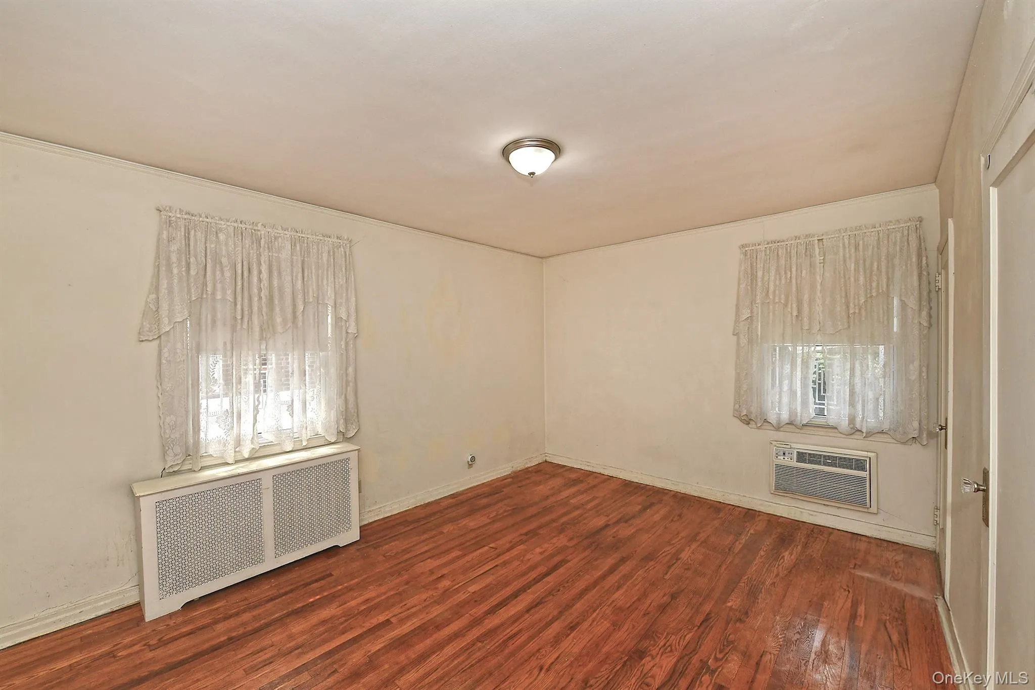 5832 219th Street, New York, NY, 4 Bedrooms Bedrooms, 7 Rooms Rooms,2 BathroomsBathrooms,Residential,For Rent,219th,0,1035721 5832 219th Street, New York, NY, 4 Bedrooms Bedrooms, 7 Rooms Rooms,2 BathroomsBathrooms,Residential,For Rent,219th,0,1035721