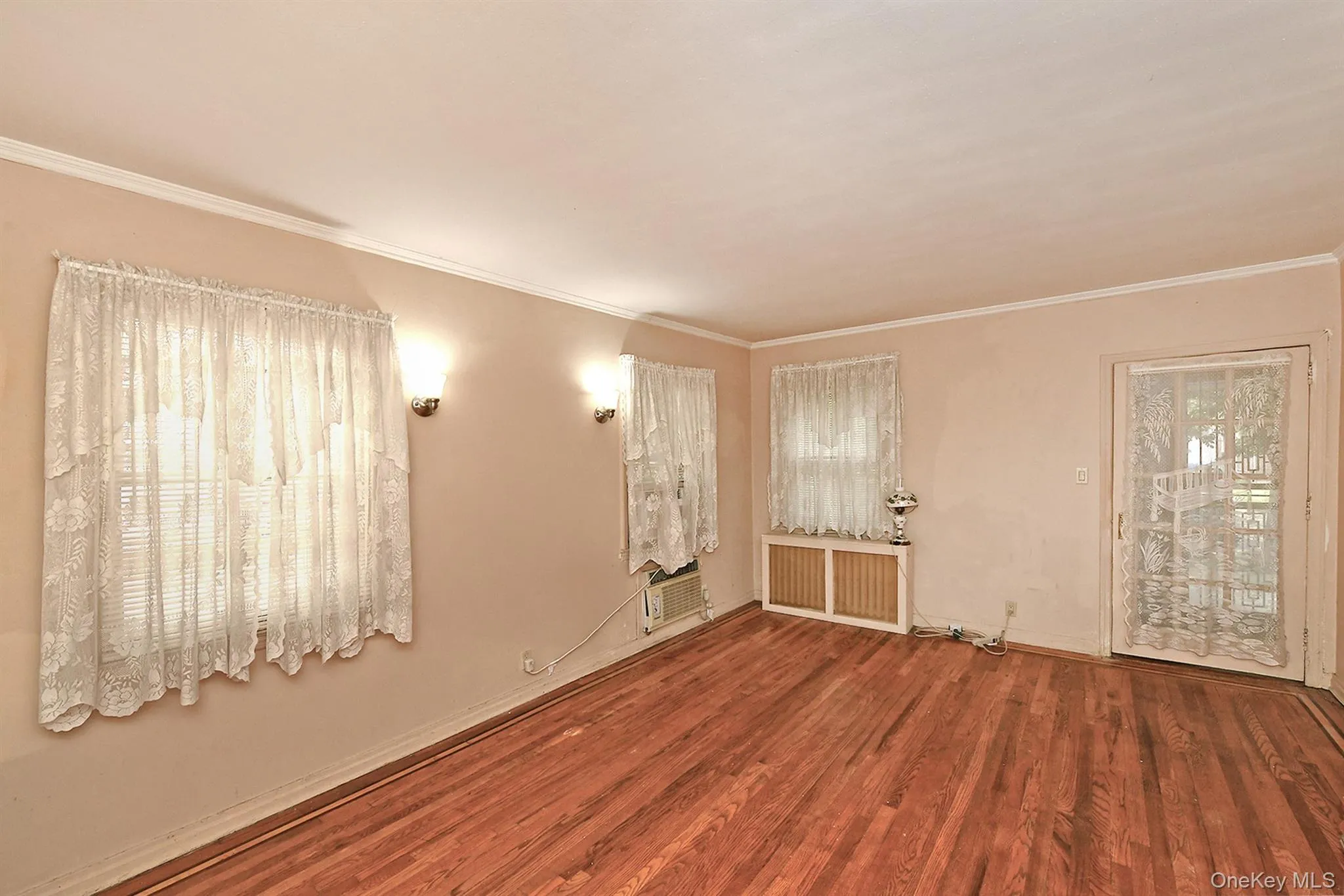5832 219th Street, New York, NY, 4 Bedrooms Bedrooms, 7 Rooms Rooms,2 BathroomsBathrooms,Residential,For Rent,219th,0,1035721 5832 219th Street, New York, NY, 4 Bedrooms Bedrooms, 7 Rooms Rooms,2 BathroomsBathrooms,Residential,For Rent,219th,0,1035721