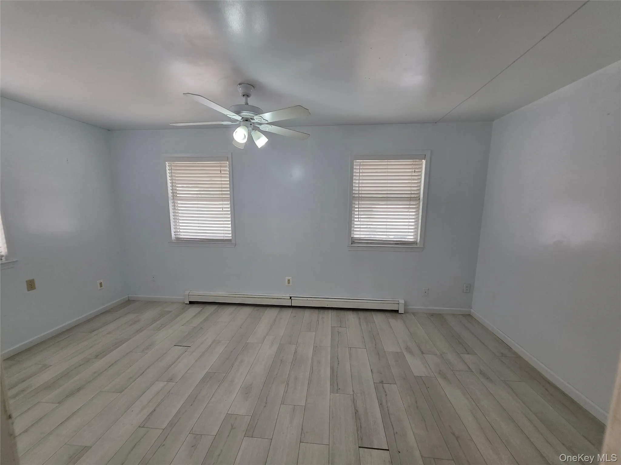 9509 134th Street, New York, NY, 3 Bedrooms Bedrooms, 6 Rooms Rooms,1 BathroomBathrooms,Residential Lease,For Rent,134th,0,1035723 9509 134th Street, New York, NY, 3 Bedrooms Bedrooms, 6 Rooms Rooms,1 BathroomBathrooms,Residential Lease,For Rent,134th,0,1035723