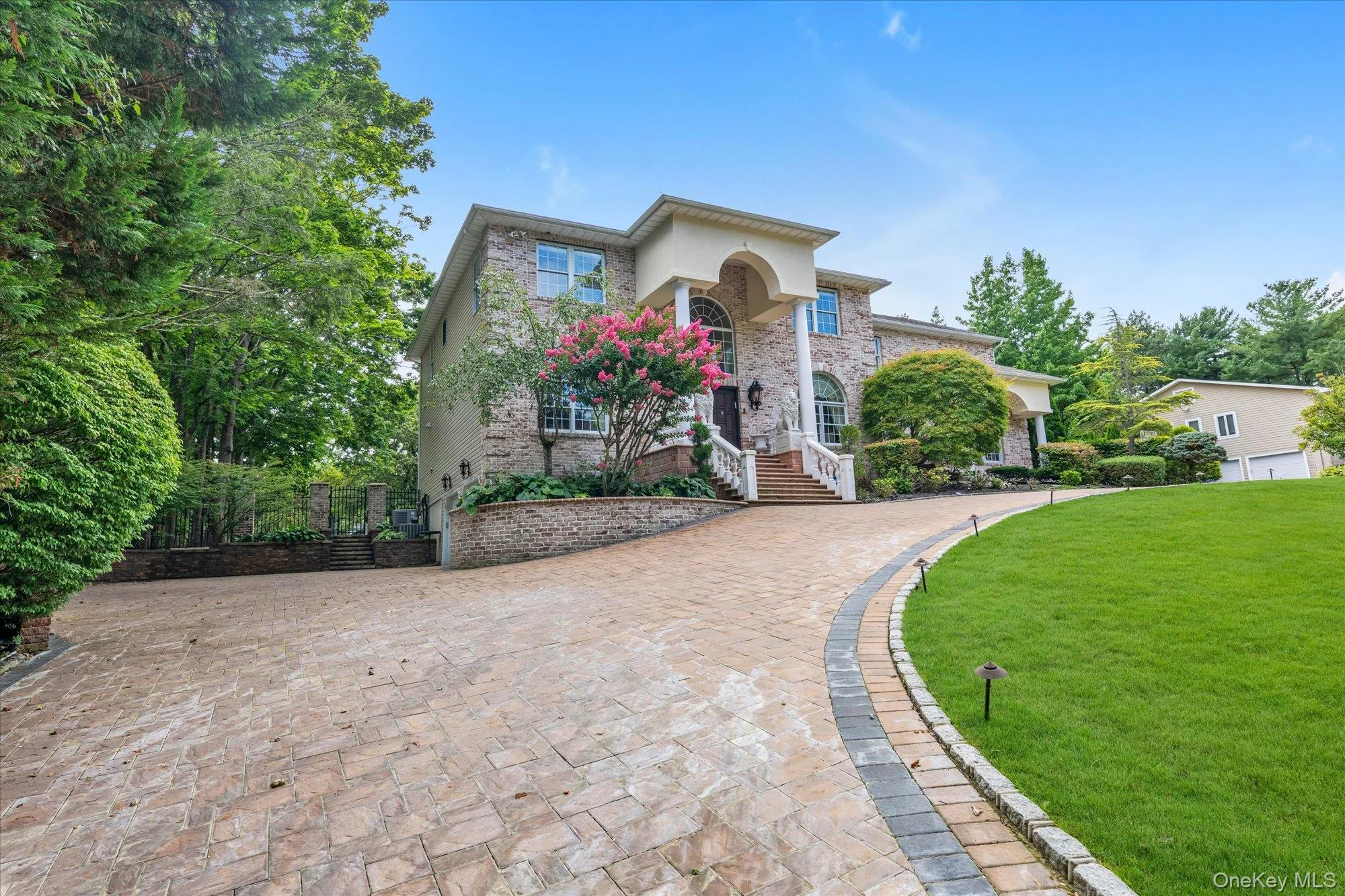 65 Threepence Drive, Huntington, NY, 6 Bedrooms Bedrooms, 11 Rooms Rooms,3 BathroomsBathrooms,Residential,For Rent,Threepence,0,1035727 65 Threepence Drive, Huntington, NY, 6 Bedrooms Bedrooms, 11 Rooms Rooms,3 BathroomsBathrooms,Residential,For Rent,Threepence,0,1035727