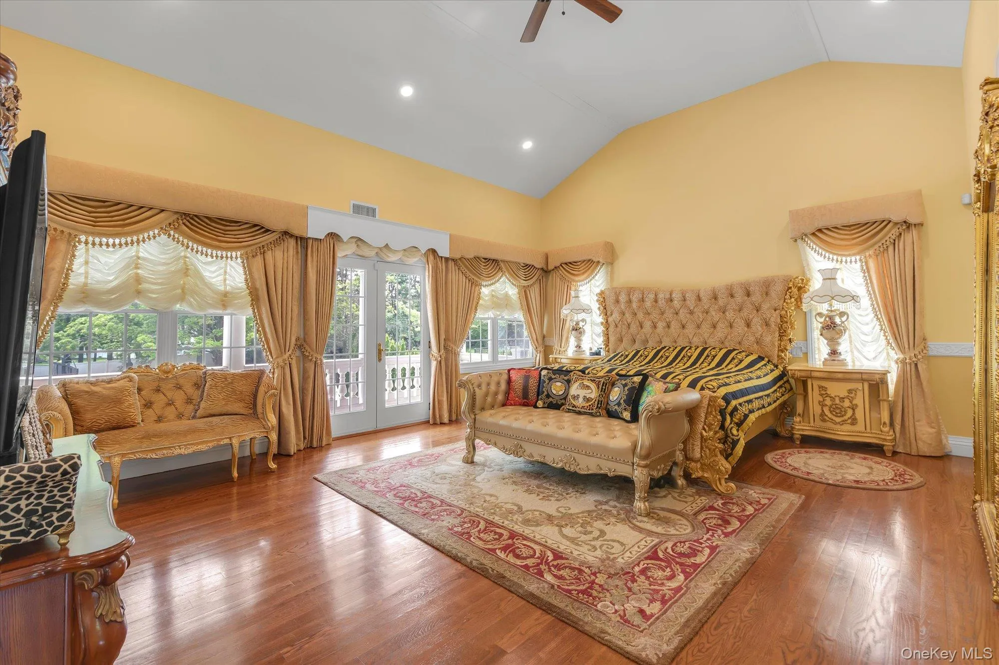 65 Threepence Drive, Huntington, NY, 6 Bedrooms Bedrooms, 11 Rooms Rooms,3 BathroomsBathrooms,Residential,For Rent,Threepence,0,1035727 65 Threepence Drive, Huntington, NY, 6 Bedrooms Bedrooms, 11 Rooms Rooms,3 BathroomsBathrooms,Residential,For Rent,Threepence,0,1035727