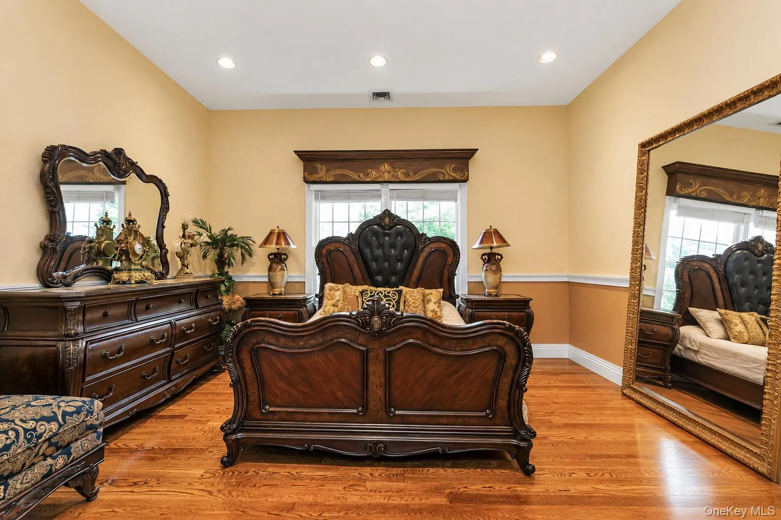 65 Threepence Drive, Huntington, NY, 6 Bedrooms Bedrooms, 11 Rooms Rooms,3 BathroomsBathrooms,Residential,For Rent,Threepence,0,1035727 65 Threepence Drive, Huntington, NY, 6 Bedrooms Bedrooms, 11 Rooms Rooms,3 BathroomsBathrooms,Residential,For Rent,Threepence,0,1035727
