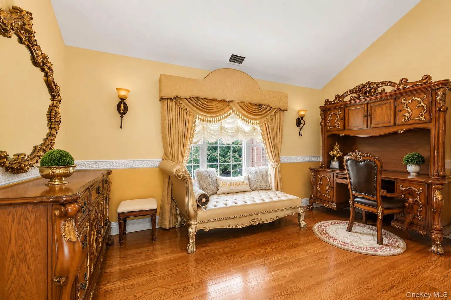 65 Threepence Drive, Huntington, NY, 6 Bedrooms Bedrooms, 11 Rooms Rooms,3 BathroomsBathrooms,Residential,For Rent,Threepence,0,1035727 65 Threepence Drive, Huntington, NY, 6 Bedrooms Bedrooms, 11 Rooms Rooms,3 BathroomsBathrooms,Residential,For Rent,Threepence,0,1035727