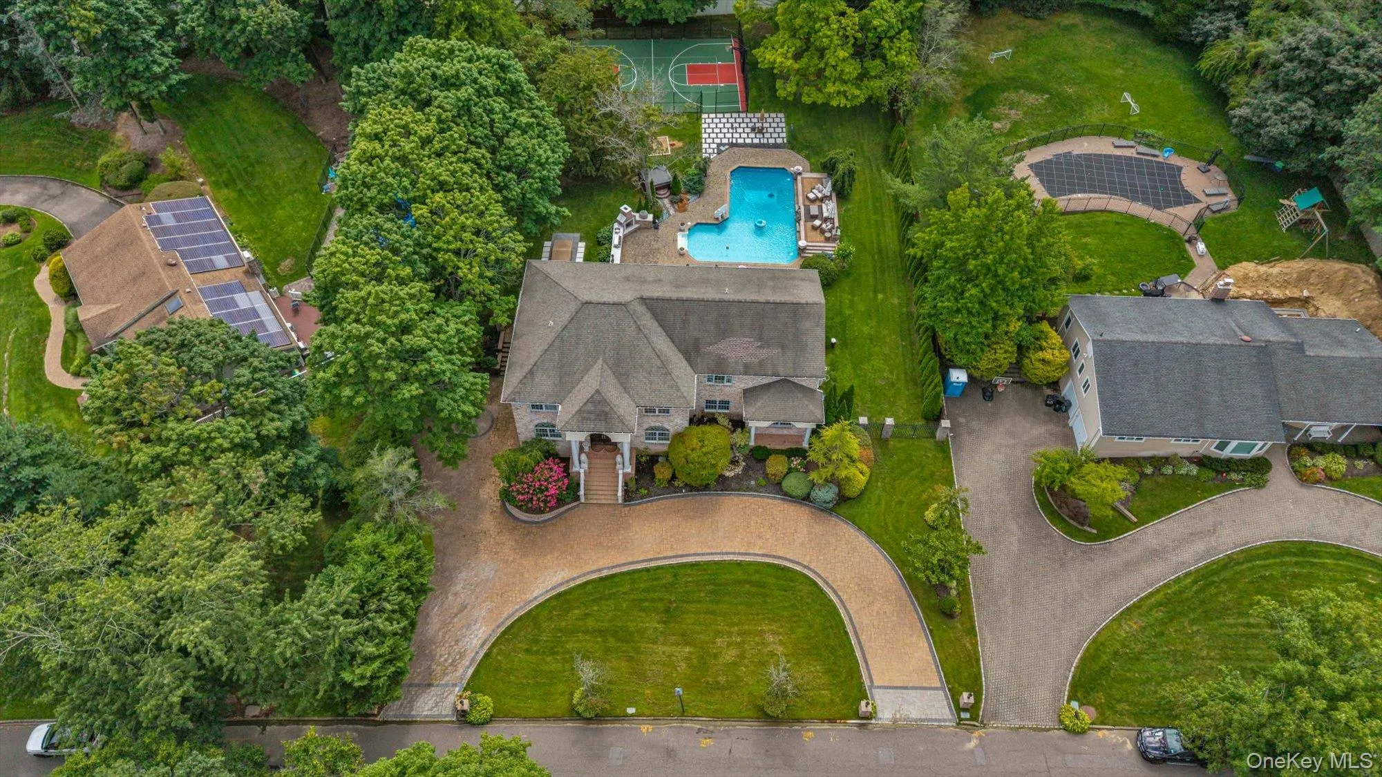 65 Threepence Drive, Huntington, NY, 6 Bedrooms Bedrooms, 11 Rooms Rooms,3 BathroomsBathrooms,Residential,For Rent,Threepence,0,1035727 65 Threepence Drive, Huntington, NY, 6 Bedrooms Bedrooms, 11 Rooms Rooms,3 BathroomsBathrooms,Residential,For Rent,Threepence,0,1035727