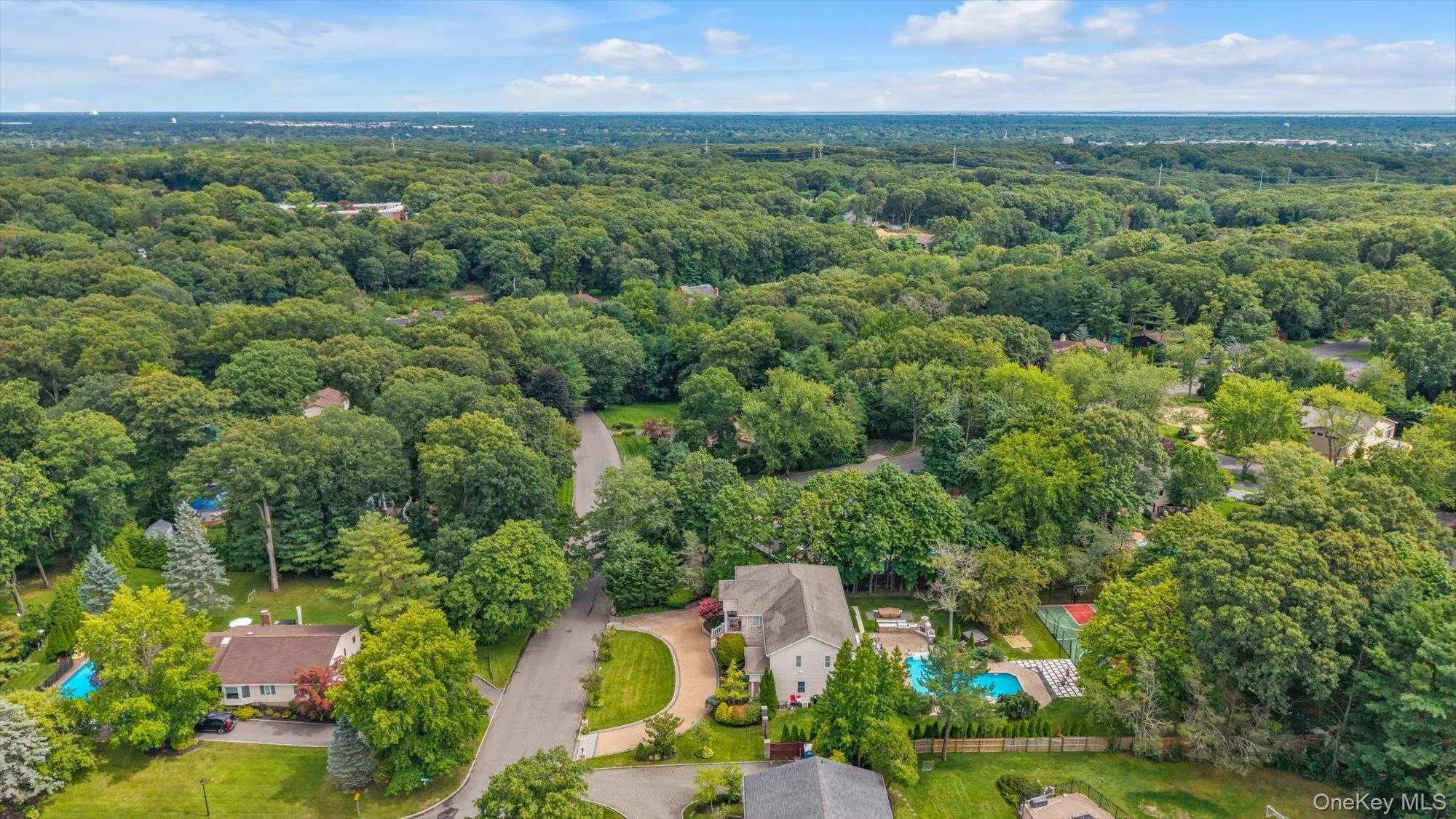 65 Threepence Drive, Huntington, NY, 6 Bedrooms Bedrooms, 11 Rooms Rooms,3 BathroomsBathrooms,Residential,For Rent,Threepence,0,1035727 65 Threepence Drive, Huntington, NY, 6 Bedrooms Bedrooms, 11 Rooms Rooms,3 BathroomsBathrooms,Residential,For Rent,Threepence,0,1035727