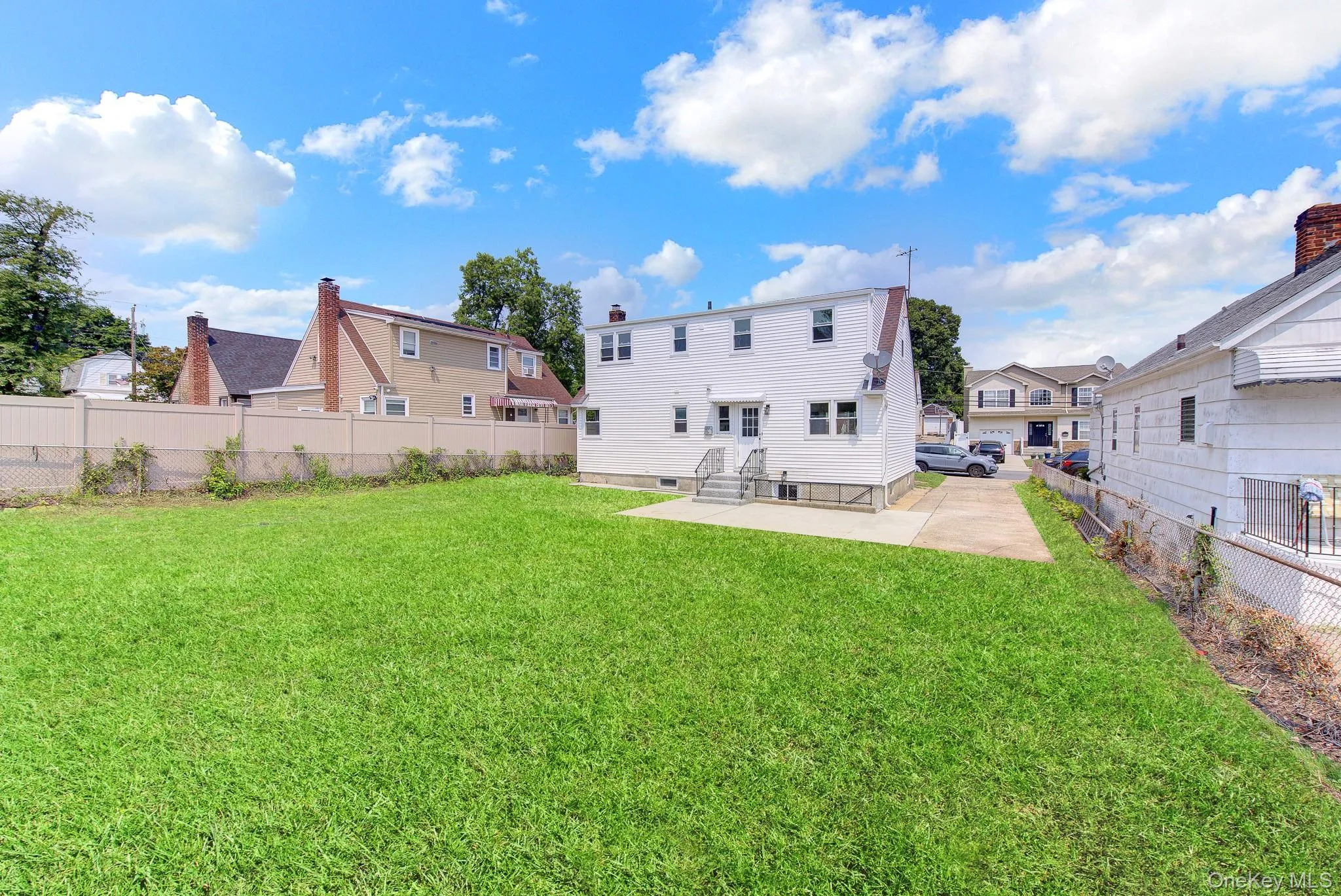 1397 Rosser Avenue, Hempstead, NY, 5 Bedrooms Bedrooms, 8 Rooms Rooms,3 BathroomsBathrooms,Residential,For Rent,Rosser,0,1035729 1397 Rosser Avenue, Hempstead, NY, 5 Bedrooms Bedrooms, 8 Rooms Rooms,3 BathroomsBathrooms,Residential,For Rent,Rosser,0,1035729