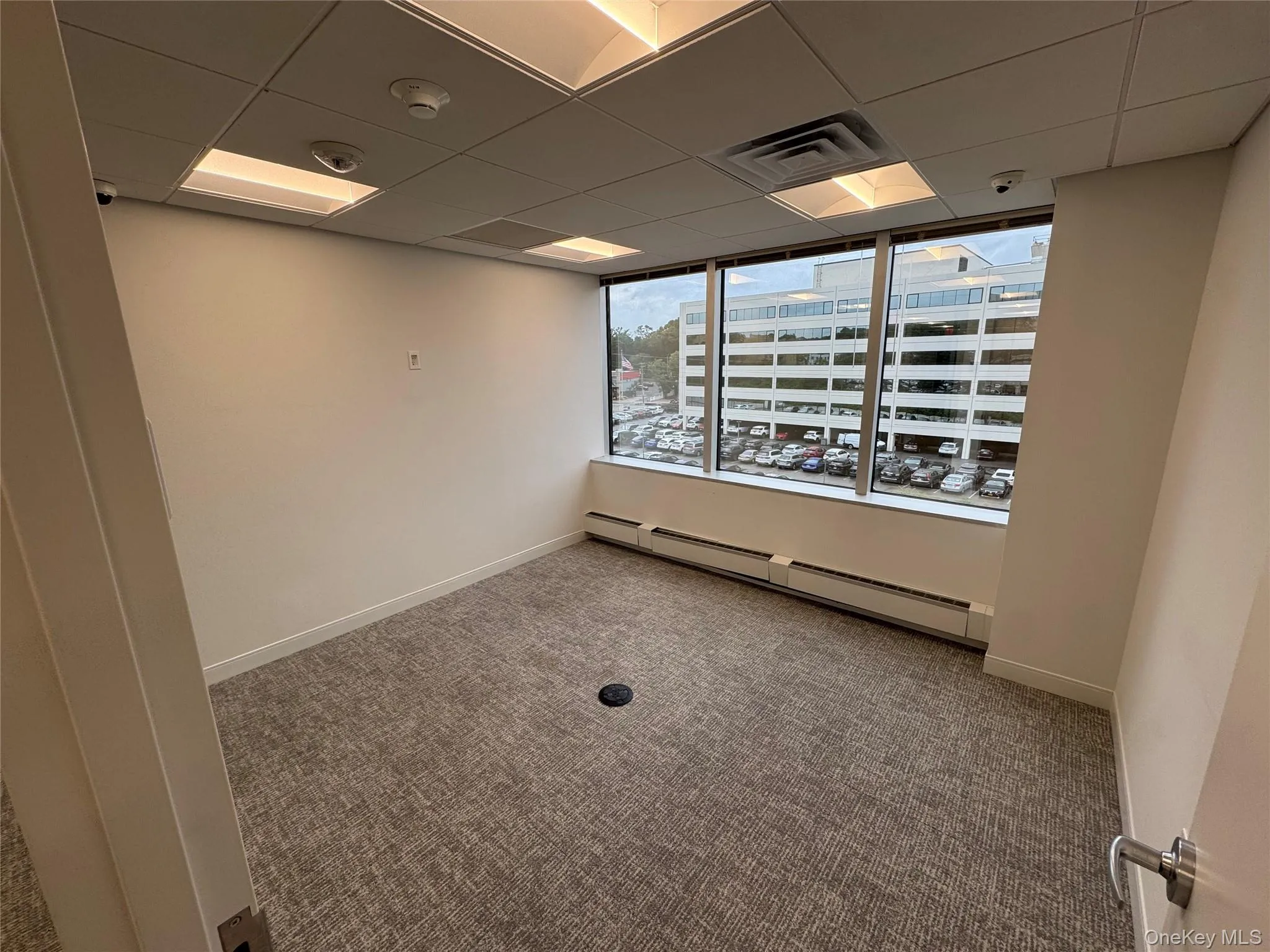 111 Great Neck Road, North Hempstead, NY, ,Commercial Lease,For Rent,Great Neck,0,1035733 111 Great Neck Road, North Hempstead, NY, ,Commercial Lease,For Rent,Great Neck,0,1035733