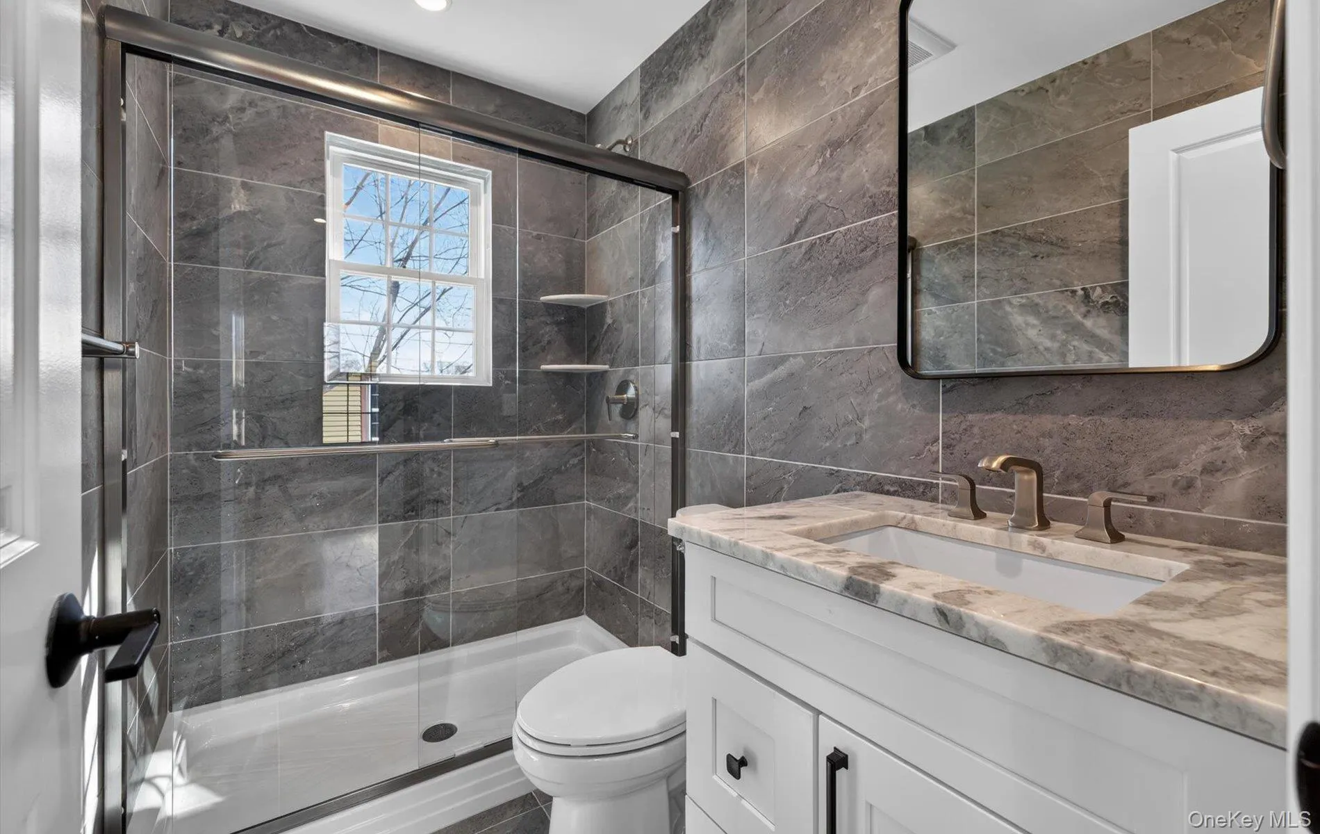 2461 third Avenue, Hempstead, NY, 3 Bedrooms Bedrooms, 6 Rooms Rooms,2 BathroomsBathrooms,Residential,For Rent,third,0,1035734 2461 third Avenue, Hempstead, NY, 3 Bedrooms Bedrooms, 6 Rooms Rooms,2 BathroomsBathrooms,Residential,For Rent,third,0,1035734