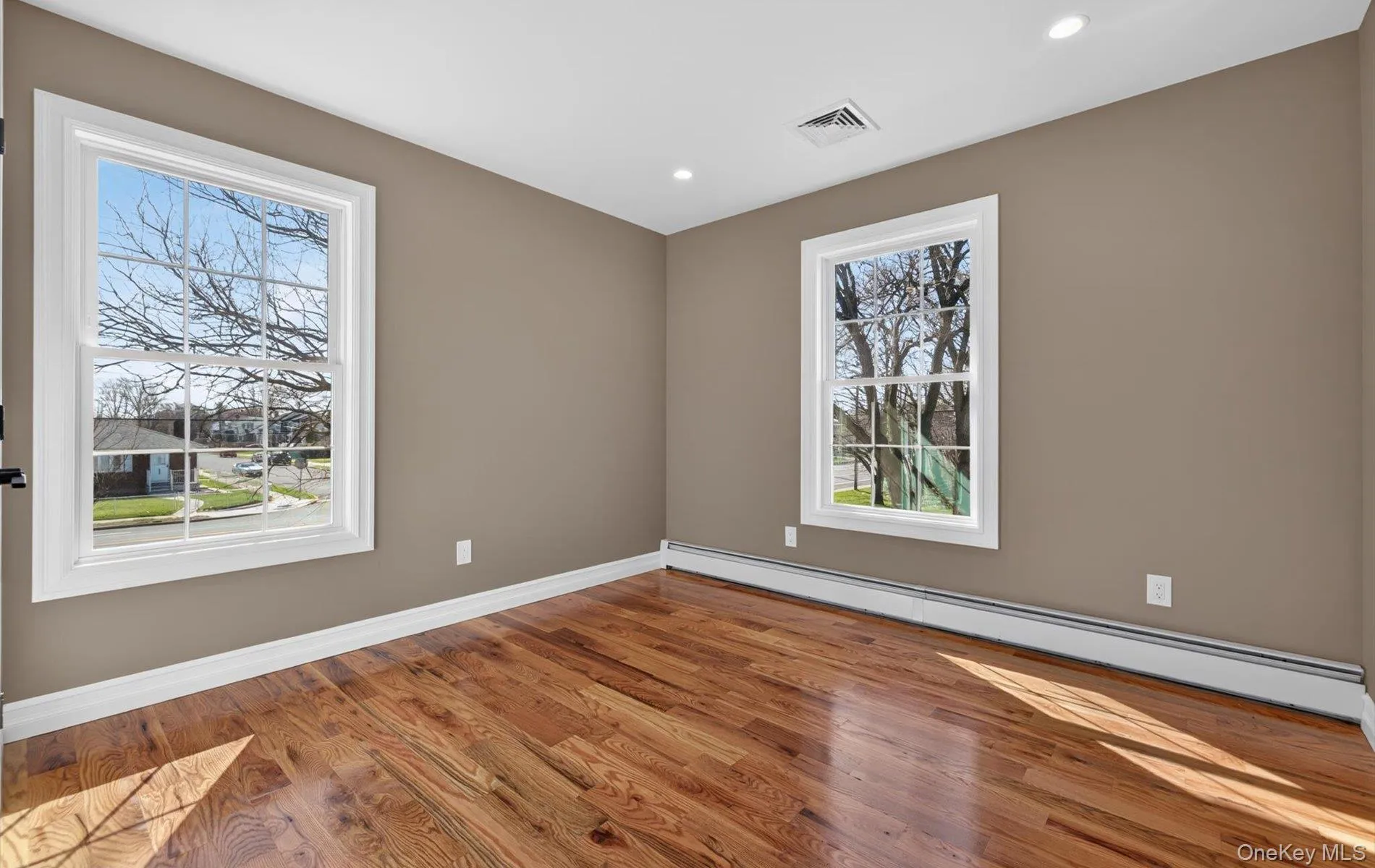 2461 third Avenue, Hempstead, NY, 3 Bedrooms Bedrooms, 6 Rooms Rooms,2 BathroomsBathrooms,Residential,For Rent,third,0,1035734 2461 third Avenue, Hempstead, NY, 3 Bedrooms Bedrooms, 6 Rooms Rooms,2 BathroomsBathrooms,Residential,For Rent,third,0,1035734