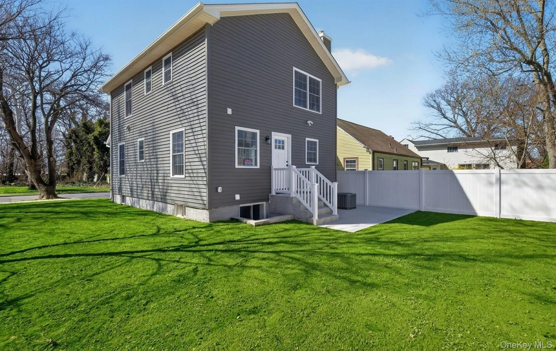 2461 third Avenue, Hempstead, NY, 3 Bedrooms Bedrooms, 6 Rooms Rooms,2 BathroomsBathrooms,Residential,For Rent,third,0,1035734 2461 third Avenue, Hempstead, NY, 3 Bedrooms Bedrooms, 6 Rooms Rooms,2 BathroomsBathrooms,Residential,For Rent,third,0,1035734