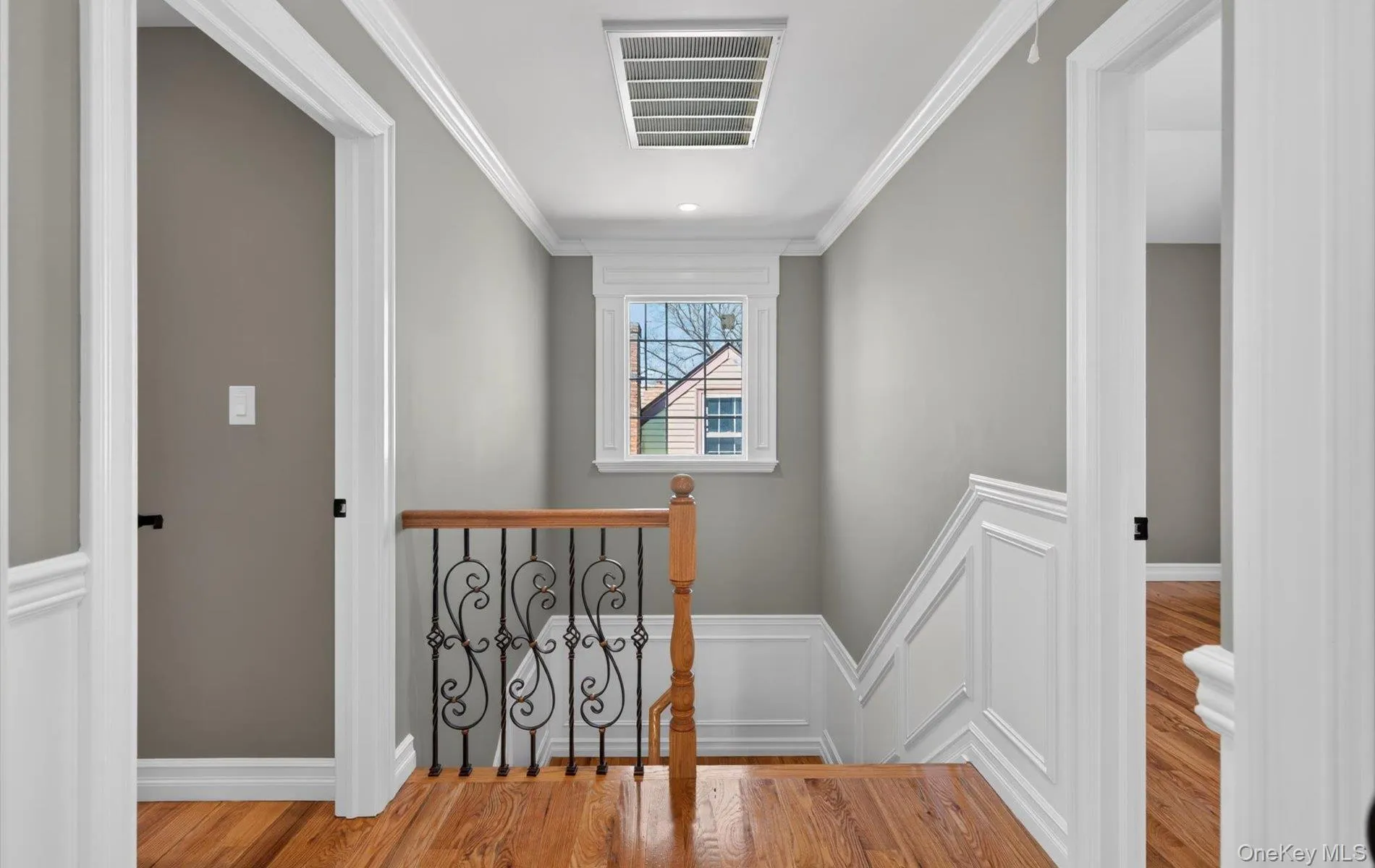 2461 third Avenue, Hempstead, NY, 3 Bedrooms Bedrooms, 6 Rooms Rooms,2 BathroomsBathrooms,Residential,For Rent,third,0,1035734 2461 third Avenue, Hempstead, NY, 3 Bedrooms Bedrooms, 6 Rooms Rooms,2 BathroomsBathrooms,Residential,For Rent,third,0,1035734