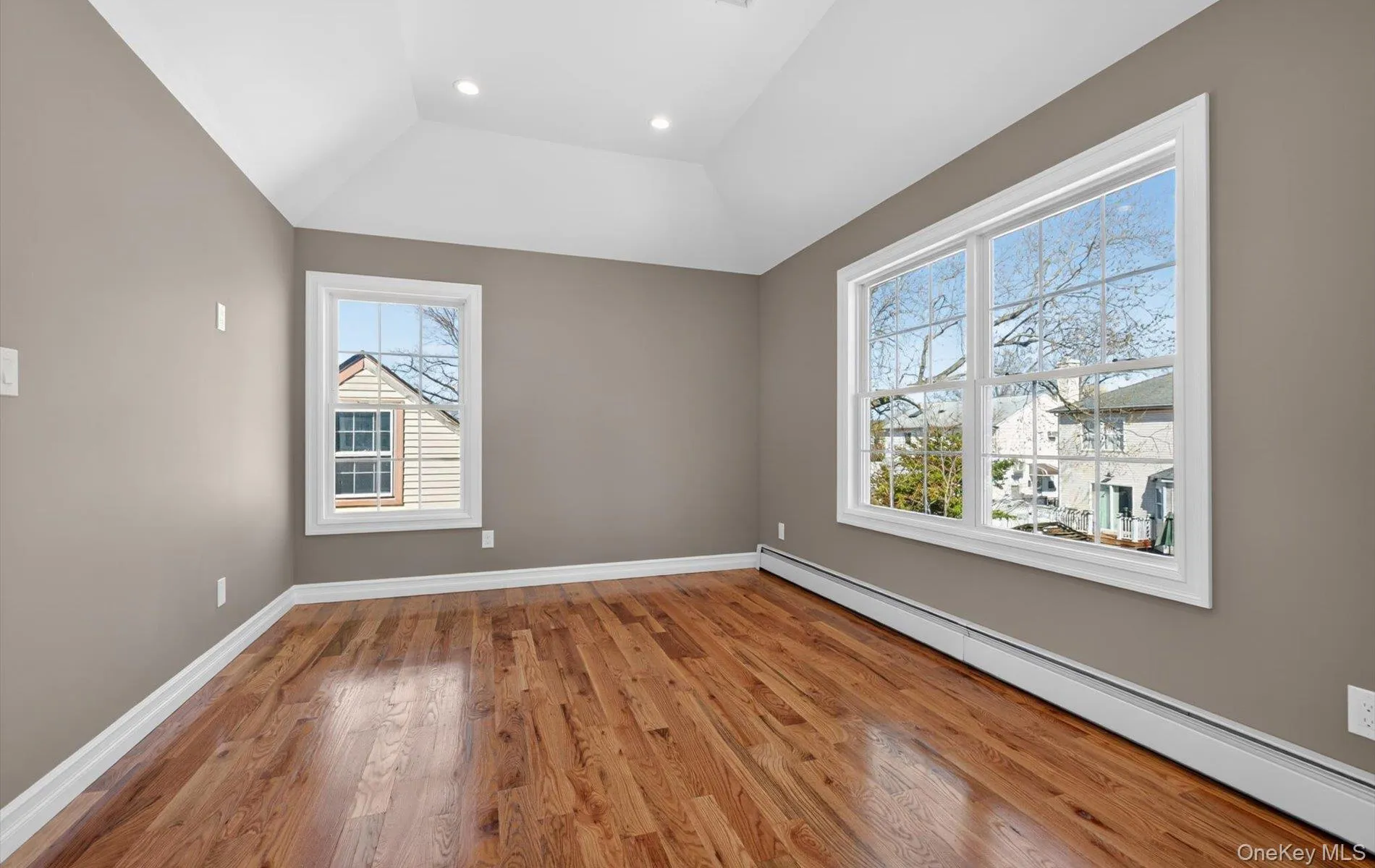 2461 third Avenue, Hempstead, NY, 3 Bedrooms Bedrooms, 6 Rooms Rooms,2 BathroomsBathrooms,Residential,For Rent,third,0,1035734 2461 third Avenue, Hempstead, NY, 3 Bedrooms Bedrooms, 6 Rooms Rooms,2 BathroomsBathrooms,Residential,For Rent,third,0,1035734