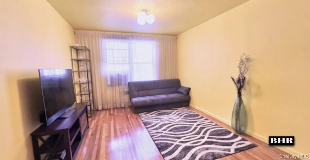 2615 Homecrest Avenue, New York, NY, 1 Bedroom Bedrooms, 3 Rooms Rooms,1 BathroomBathrooms,Residential,For Rent,Homecrest,0,1035738 2615 Homecrest Avenue, New York, NY, 1 Bedroom Bedrooms, 3 Rooms Rooms,1 BathroomBathrooms,Residential,For Rent,Homecrest,0,1035738