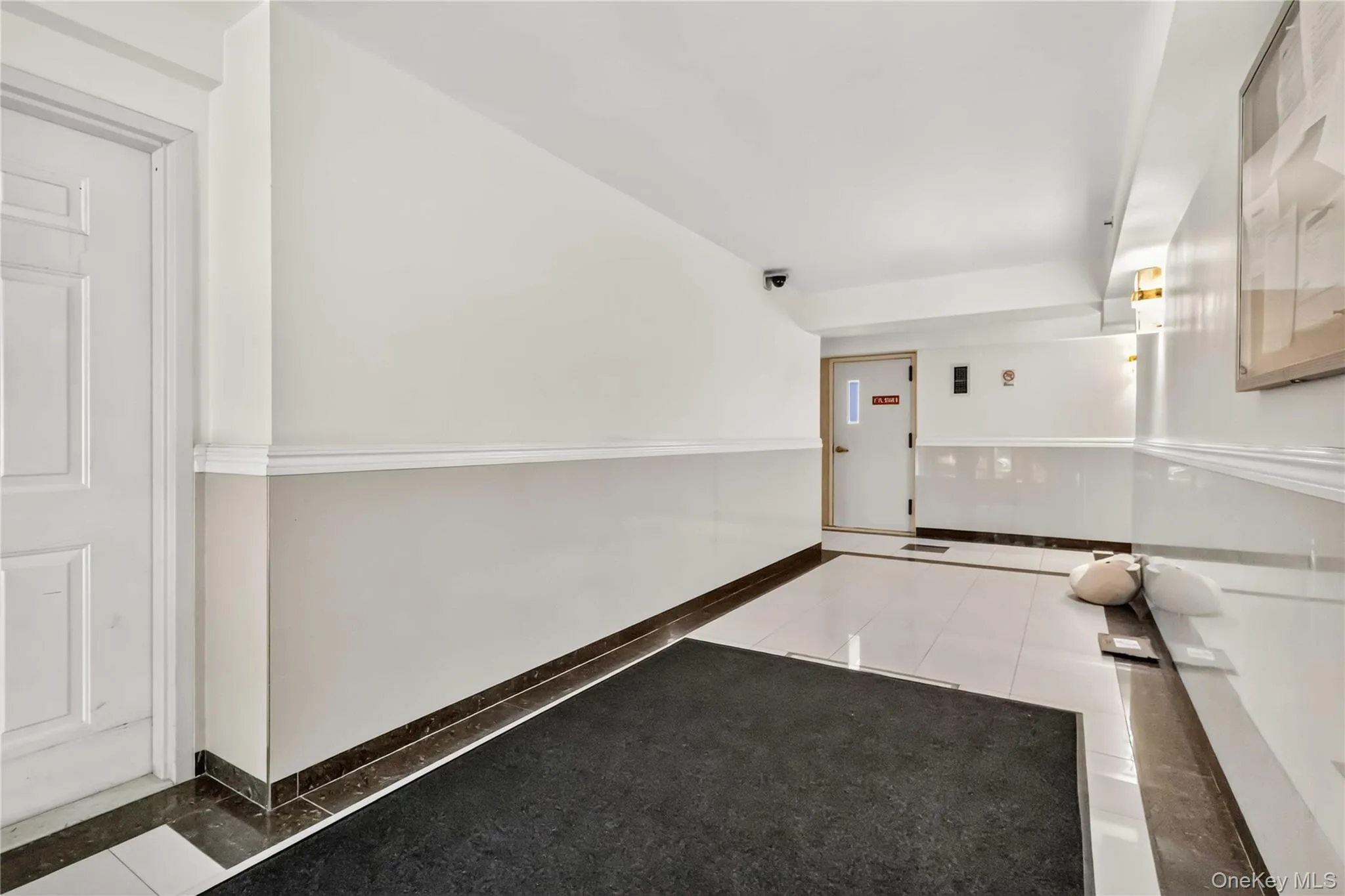 6434 Grand Central Parkway, New York, NY, 1 Bedroom Bedrooms, 2 Rooms Rooms,1 BathroomBathrooms,Residential,For Rent,Grand Central,0,1035739 6434 Grand Central Parkway, New York, NY, 1 Bedroom Bedrooms, 2 Rooms Rooms,1 BathroomBathrooms,Residential,For Rent,Grand Central,0,1035739