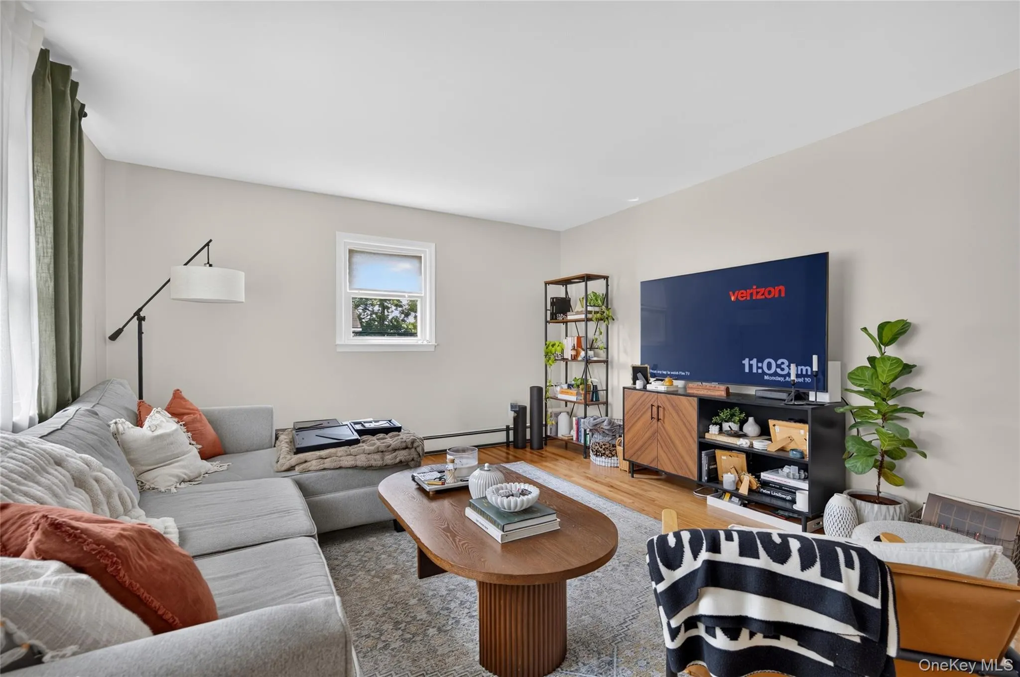 59 Grand Street, North Hempstead, NY, 2 Bedrooms Bedrooms, 4 Rooms Rooms,1 BathroomBathrooms,Residential Lease,For Rent,Grand,0,1035741 59 Grand Street, North Hempstead, NY, 2 Bedrooms Bedrooms, 4 Rooms Rooms,1 BathroomBathrooms,Residential Lease,For Rent,Grand,0,1035741